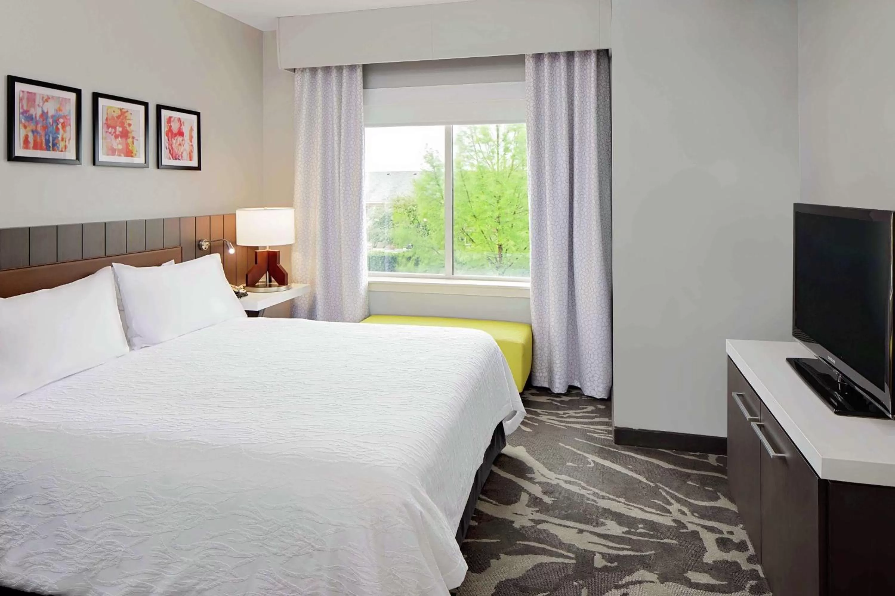 Junior Suite in Hilton Garden Inn DFW Airport South