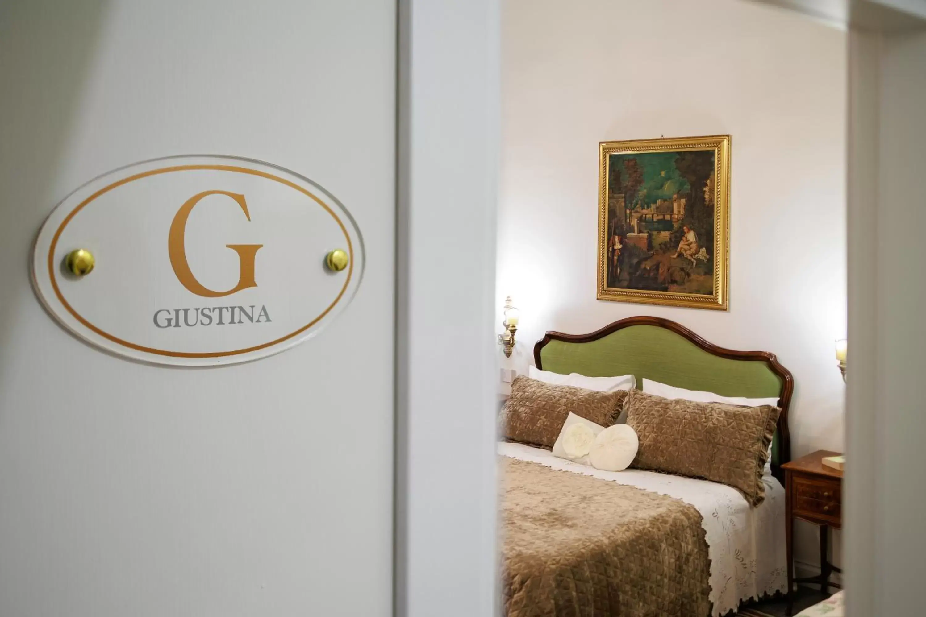 Triple Room with View in B&B CORSO VITTORIO Triple Room with View in B&B CORSO VITTORIO