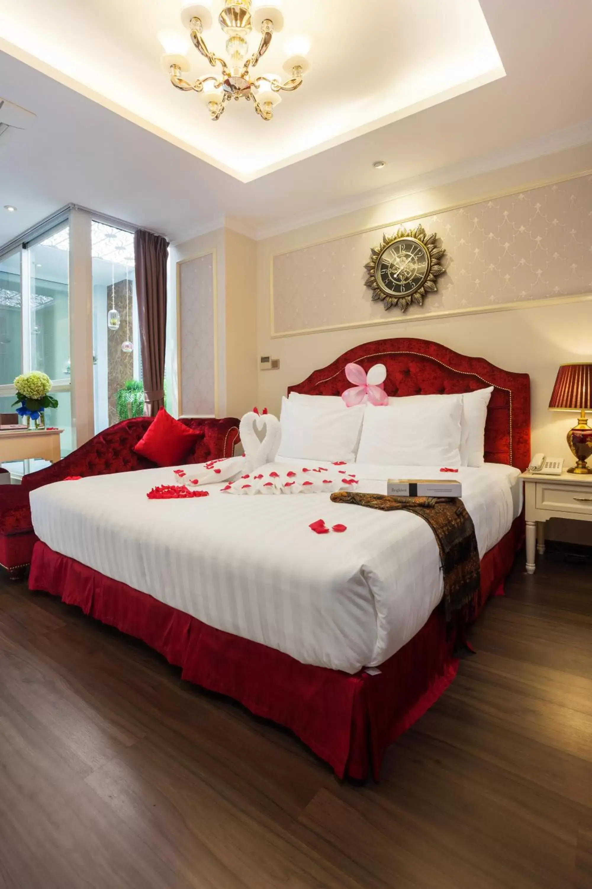 Bedroom, Bed in Luxury Old Quarter Hotel & Gym