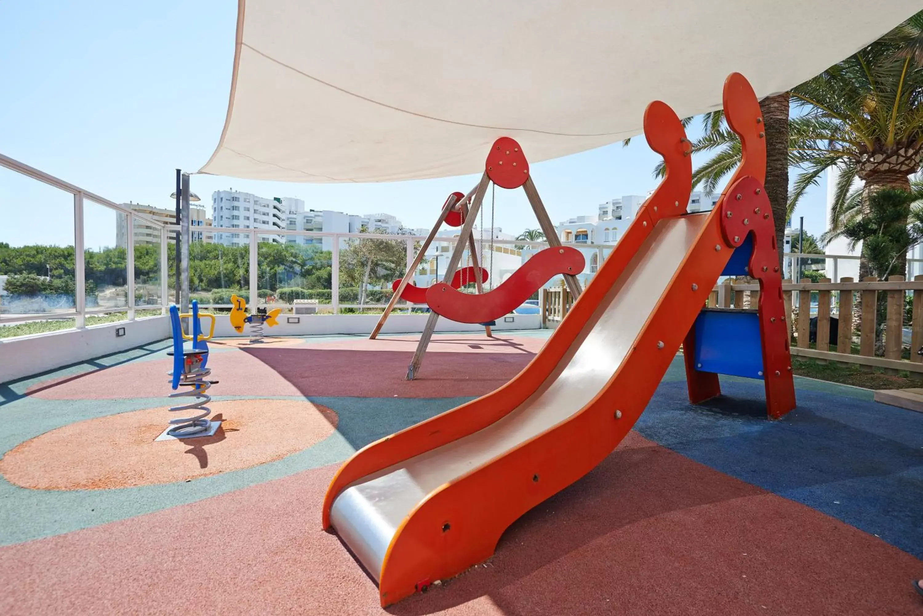 Children play ground, Children's Play Area in Hipotels Dunas Aparthotel