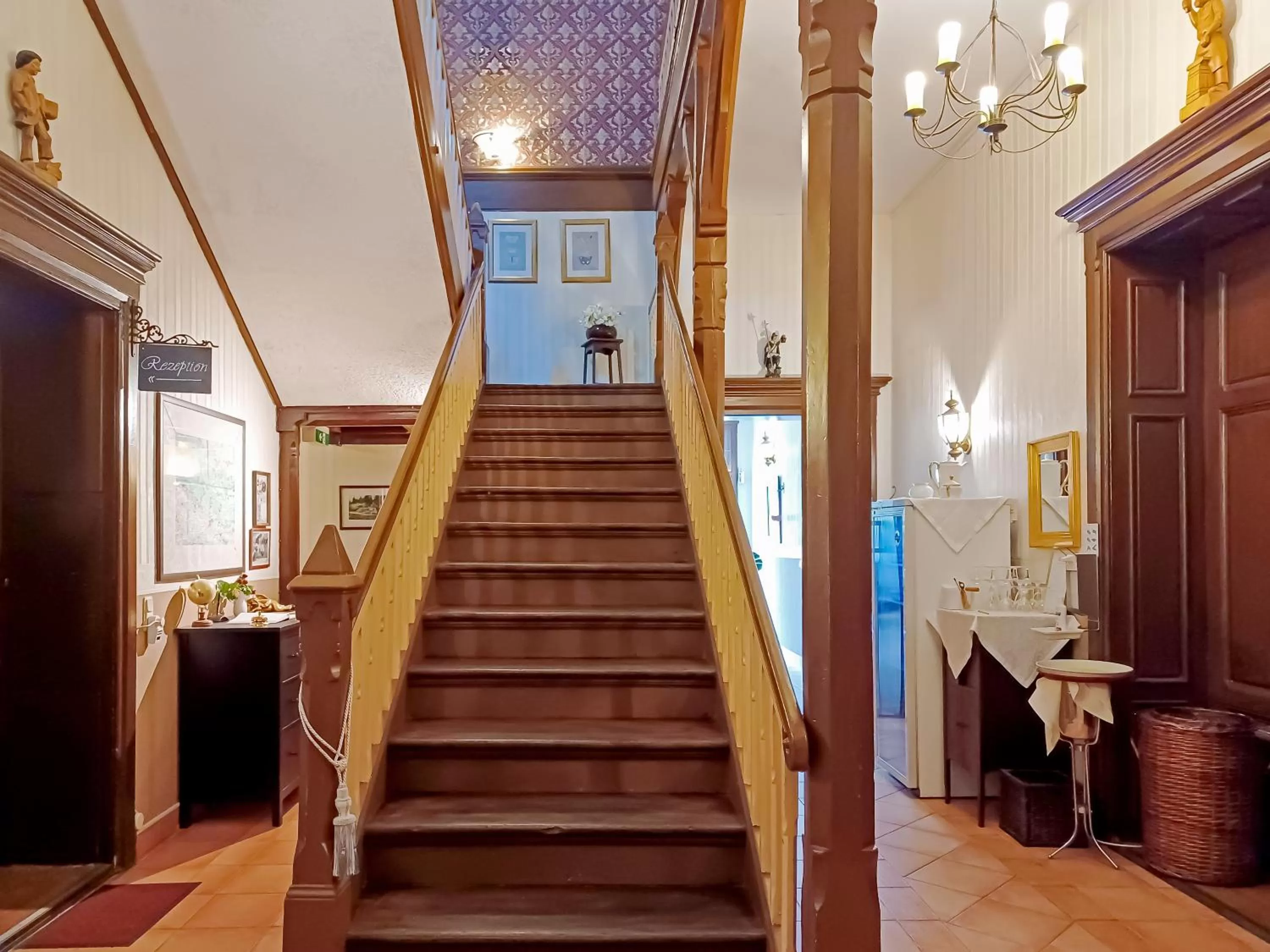 Lobby or reception in Schlossberg-Hotel Garni