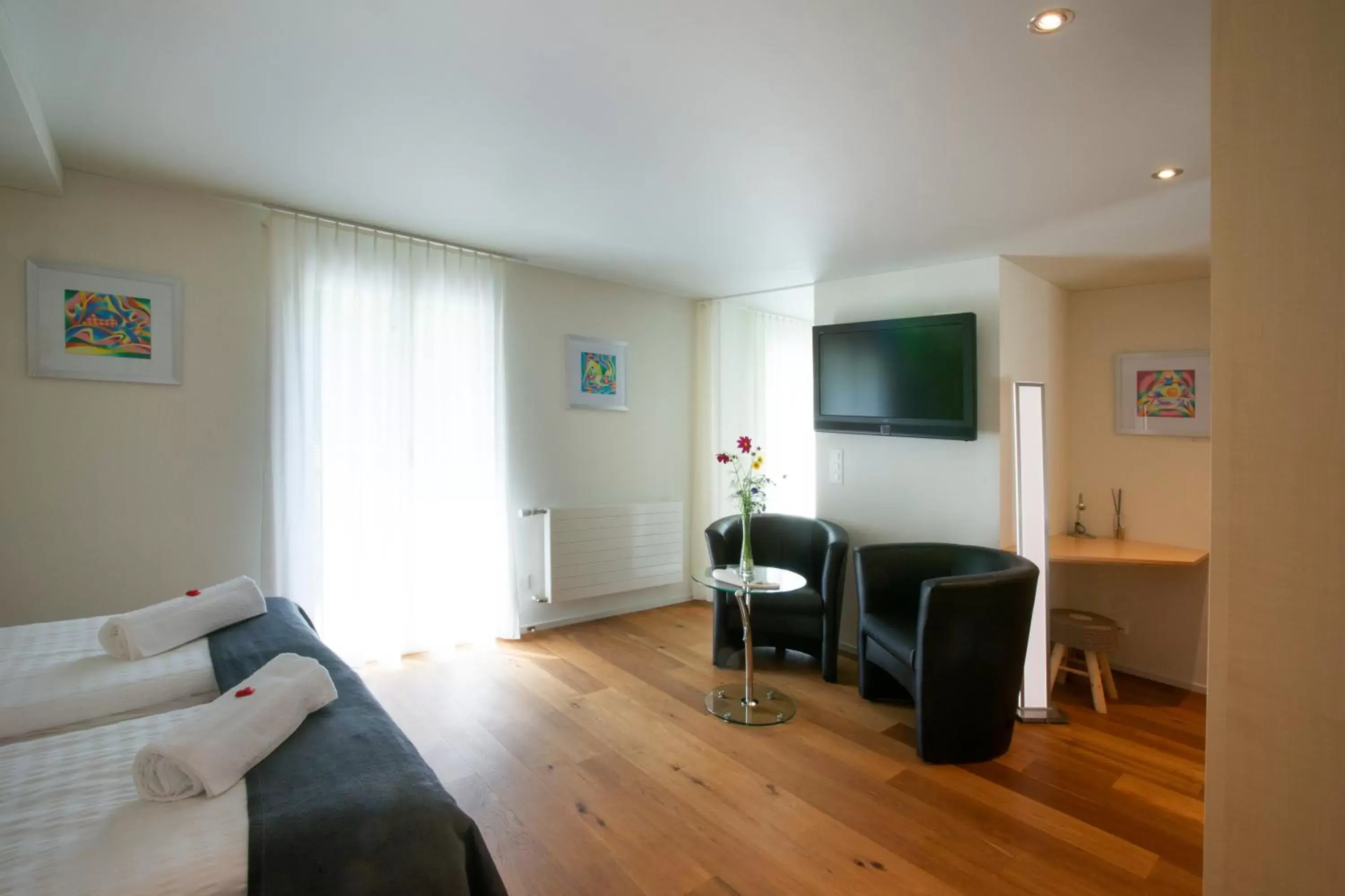 Photo of the whole room, Seating Area in Landgasthof Zollhaus