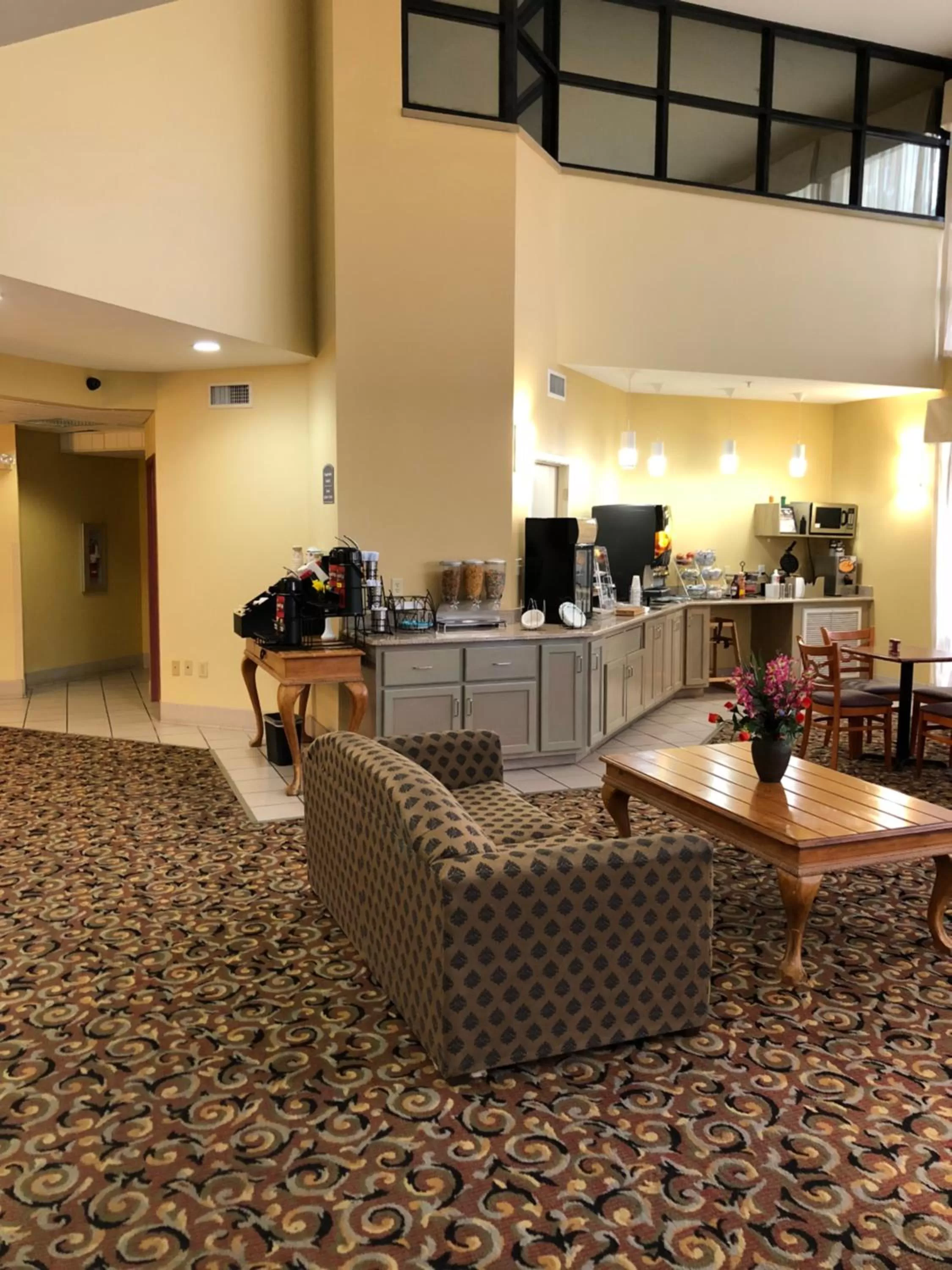 Breakfast in Millennium Inn