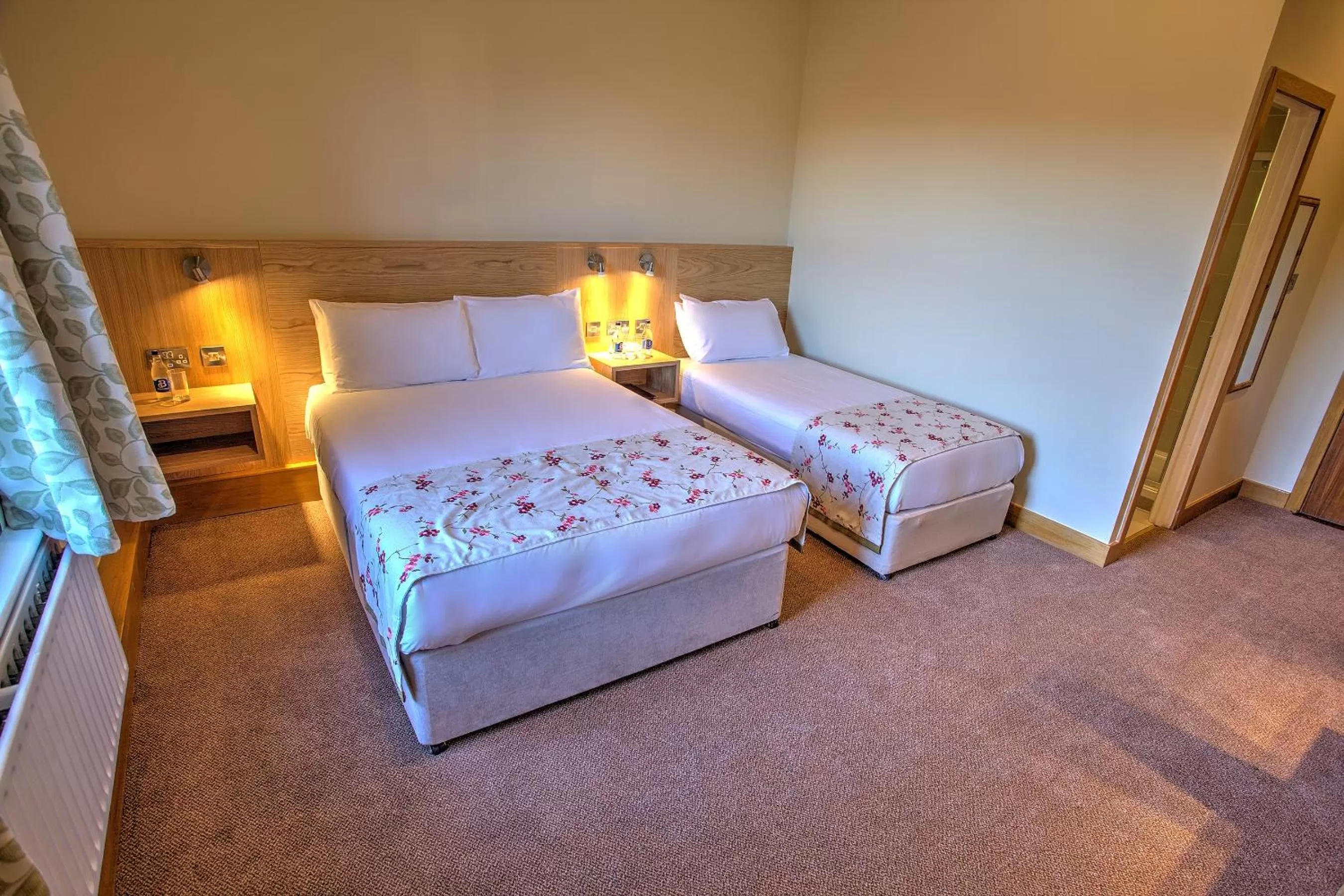 Bed in The Lucan Spa Hotel