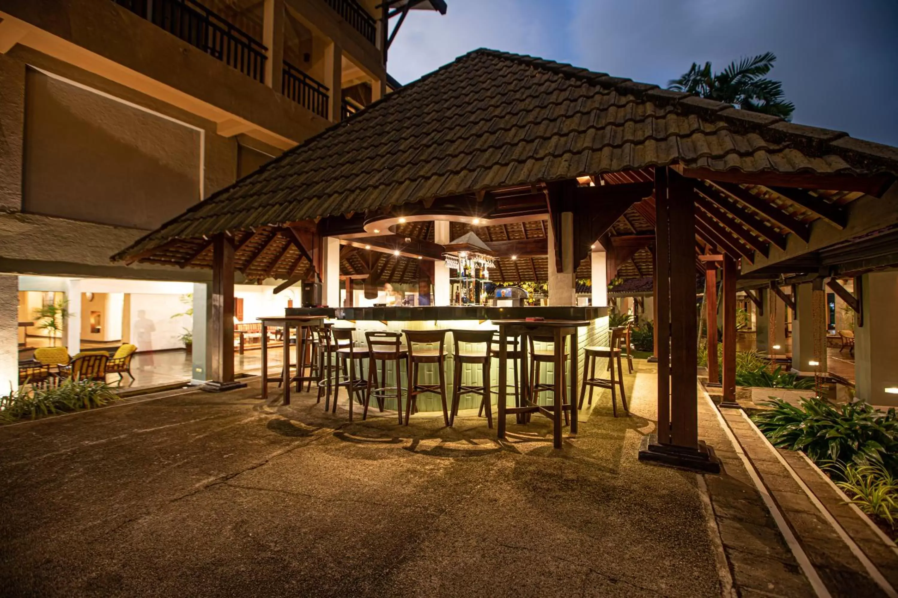 Lounge or bar in The Palms Lounge or bar in The Palms