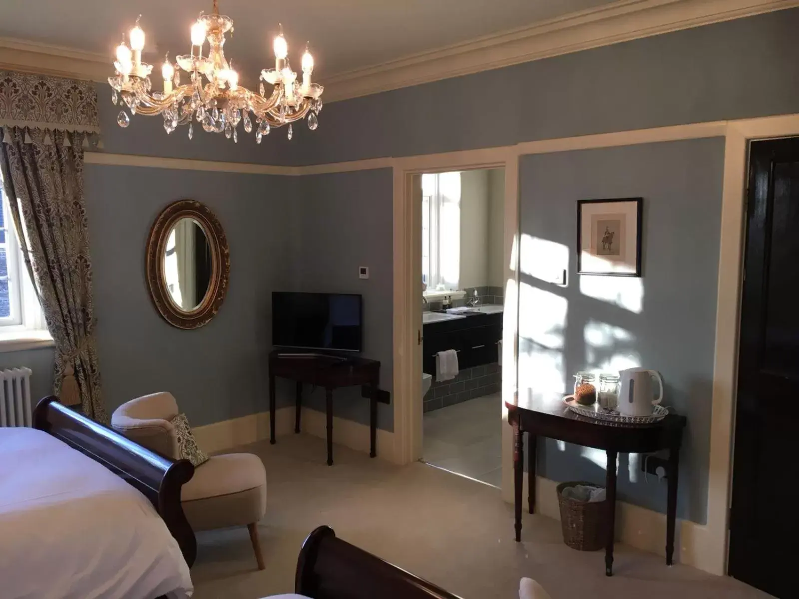 Bathroom, Seating Area in Gellihaf House