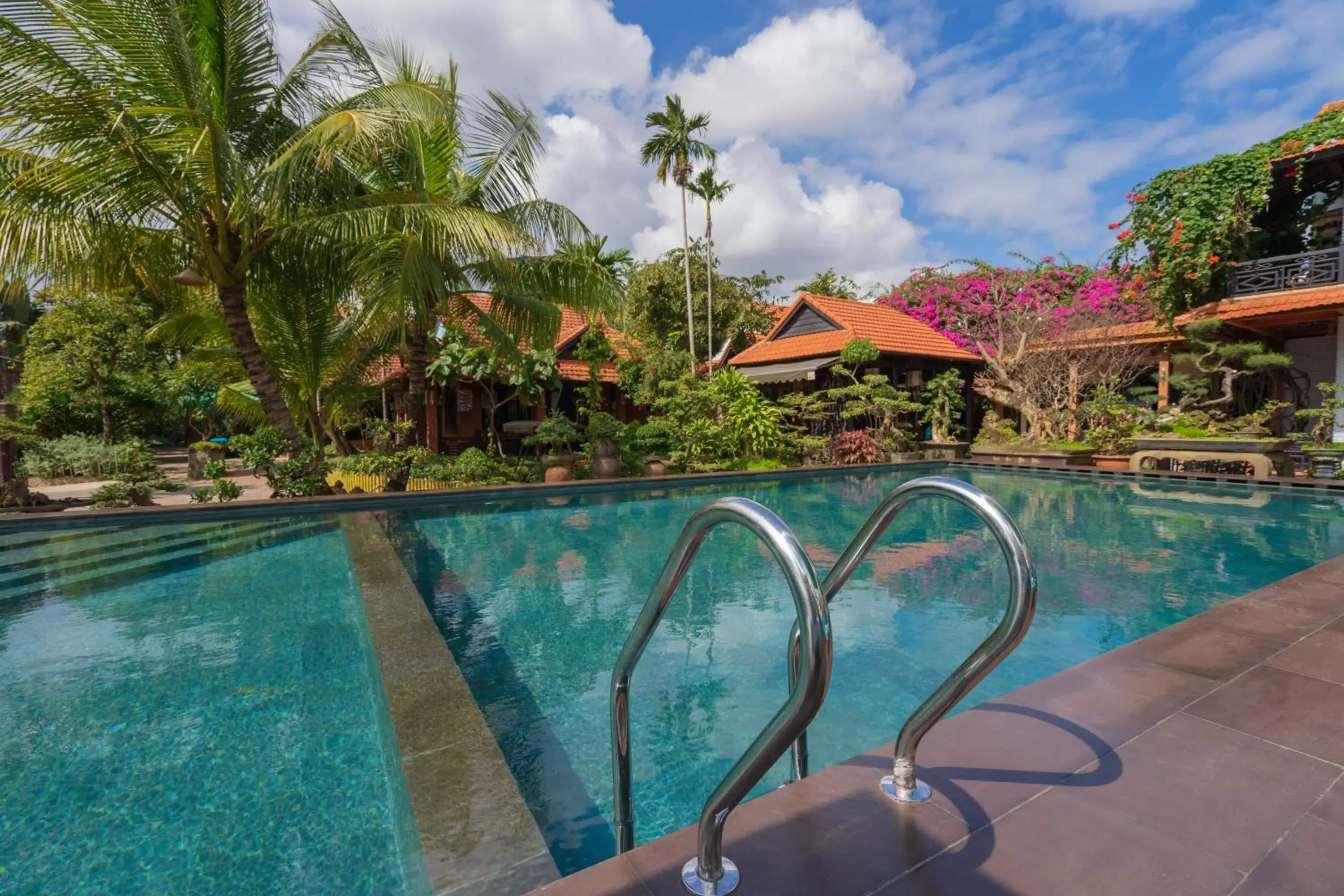 Swimming pool in Betel Garden Villa Swimming pool in Betel Garden Villa
