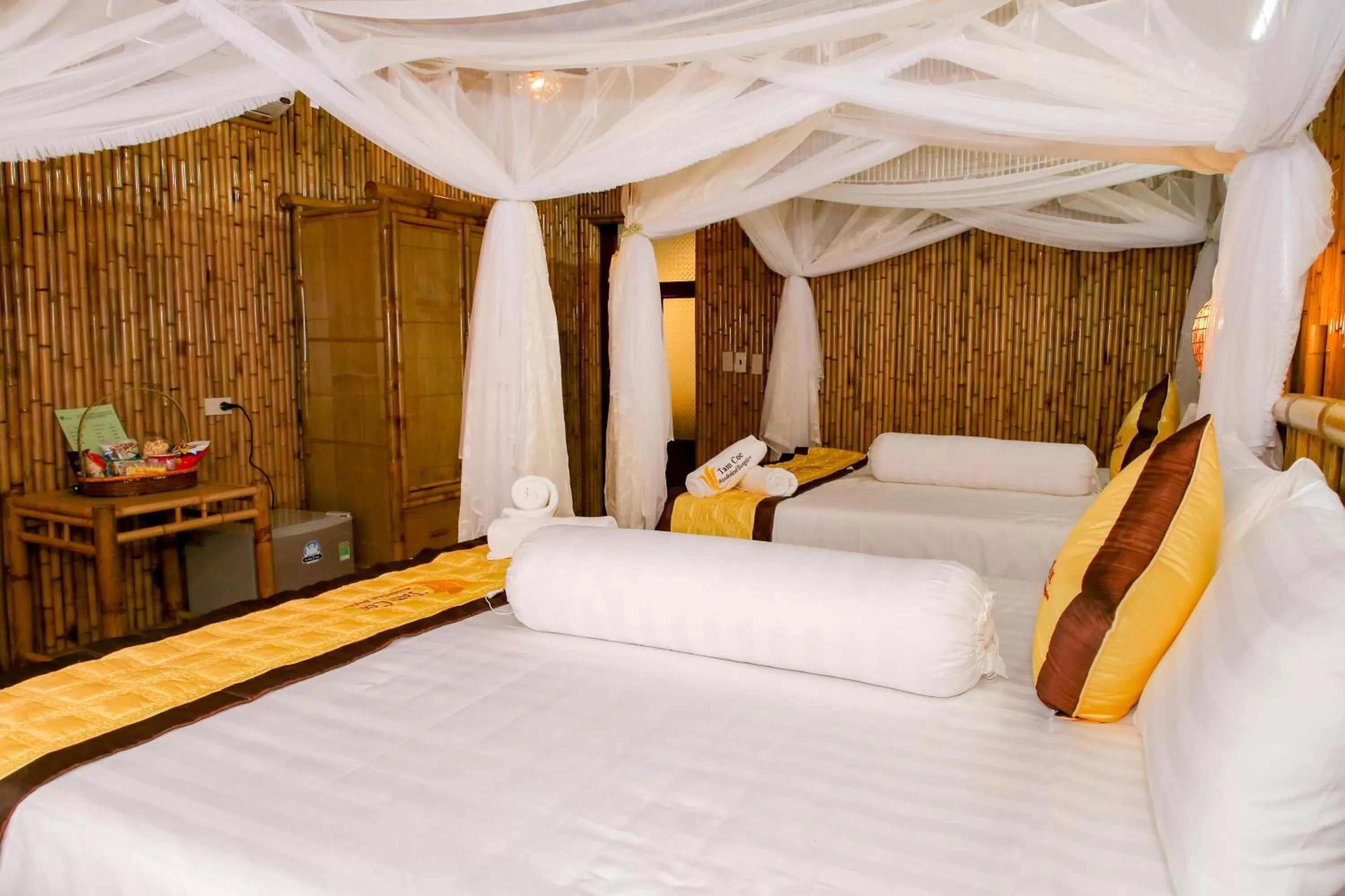 Bed in Tam Coc Wonderland Bungalow