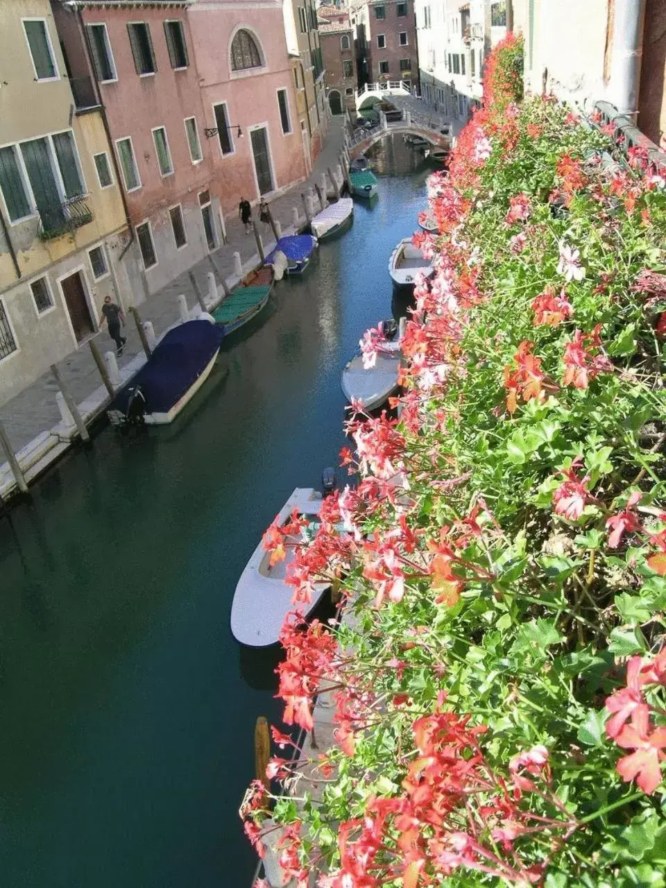 View (from property/room), Bird's-eye View in Antica Locanda Montin