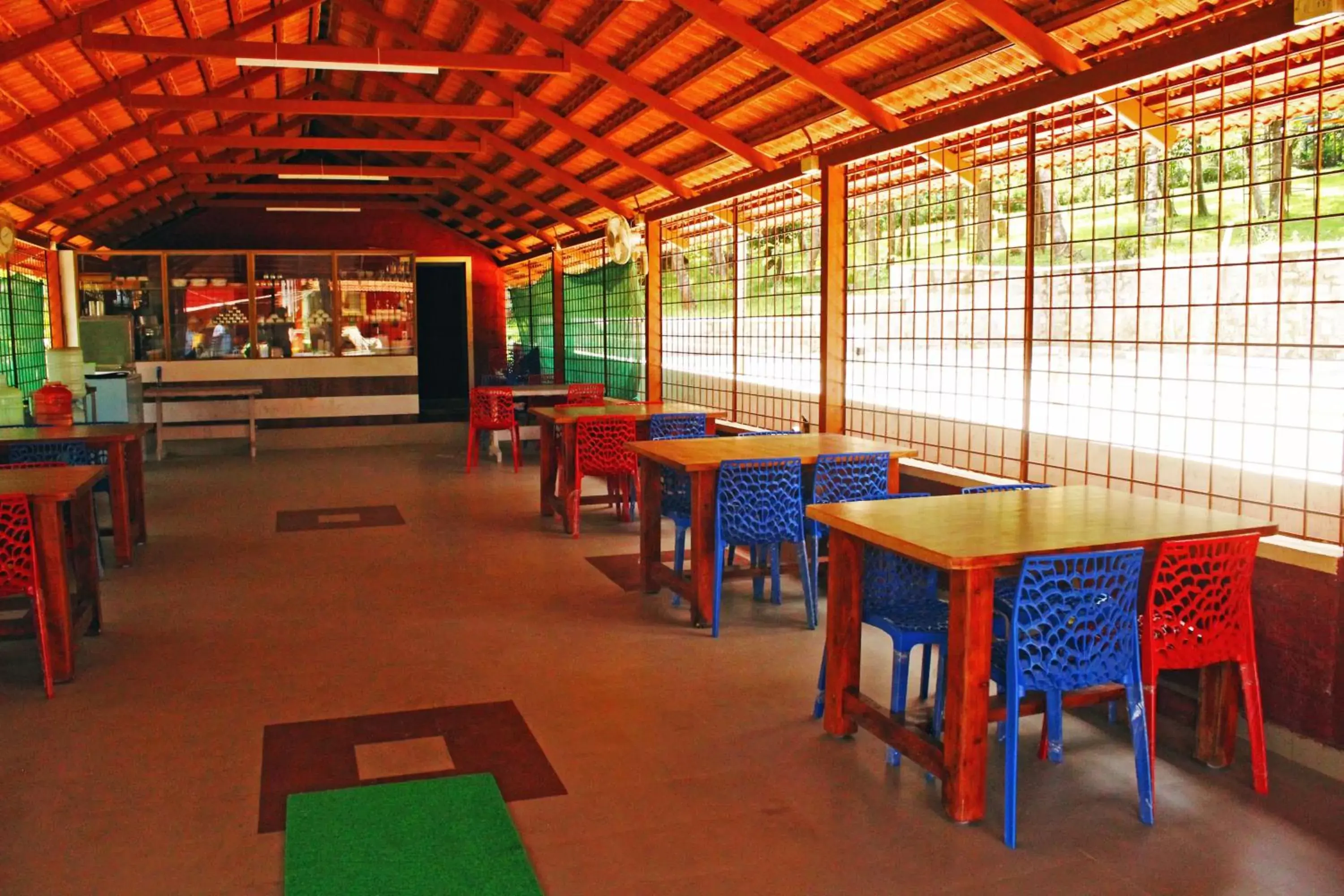 Restaurant/places to eat in CS County Resort Restaurant/places to eat in CS County Resort