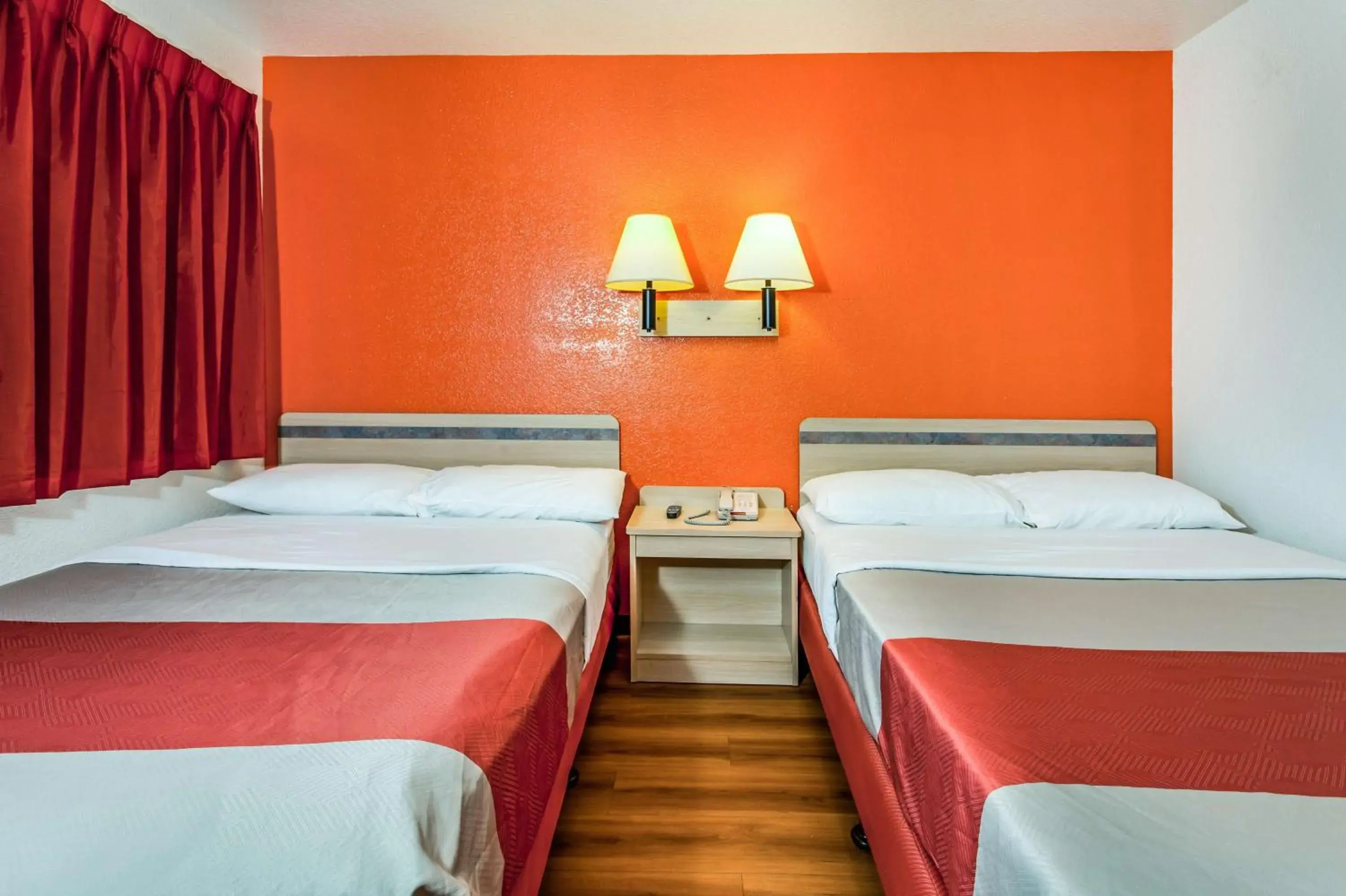 Bedroom, Bed in Motel 6-Vacaville, CA