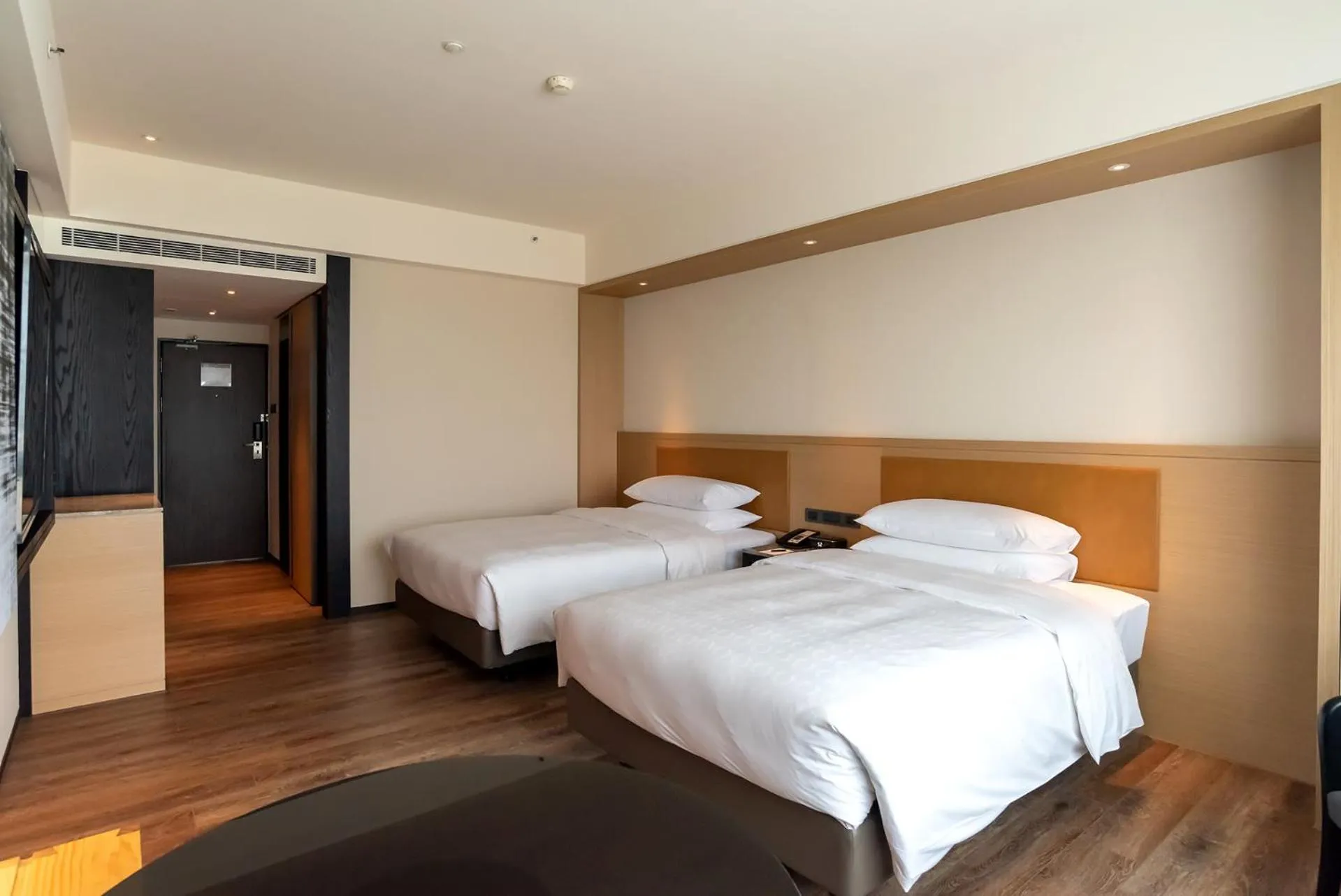 Bed in Sheraton Taoyuan Hotel