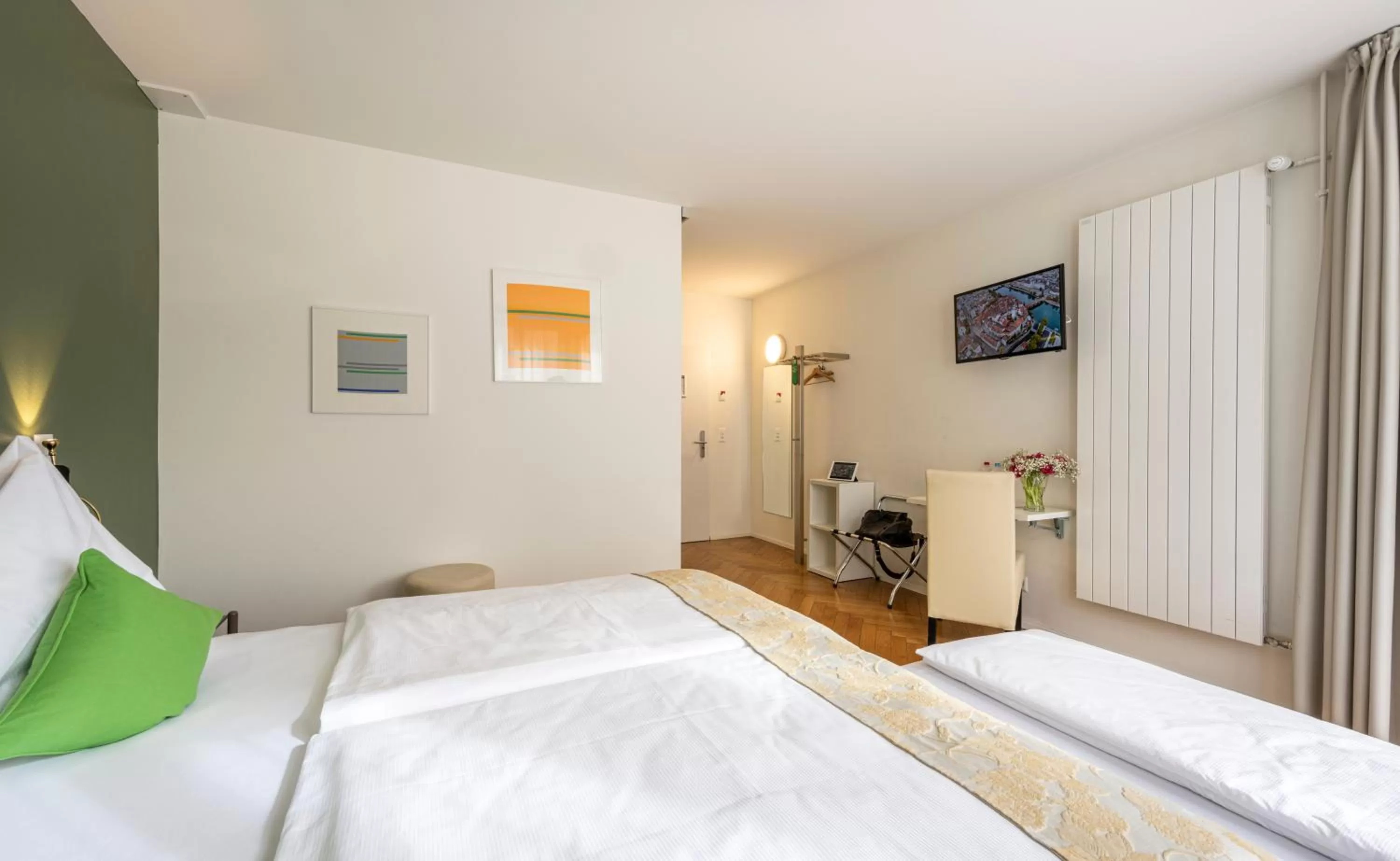 Bed in Hotel Oltnerhof - Self Check in