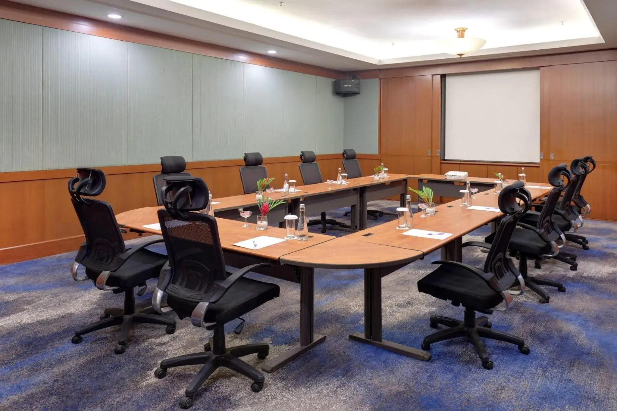 Meeting/conference room in Holiday Inn Resort Batam, an IHG Hotel