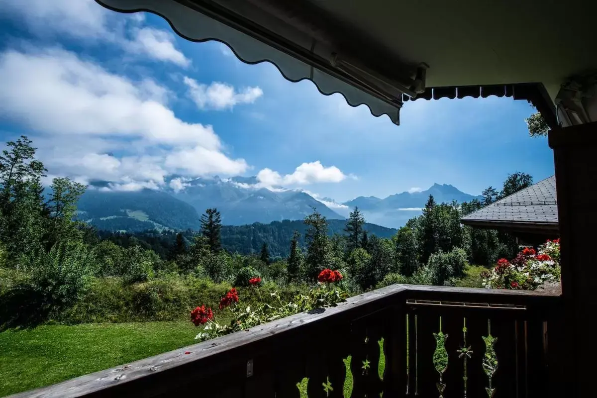 Balcony/Terrace, Mountain View in Chalet RoyAlp Hôtel & Spa