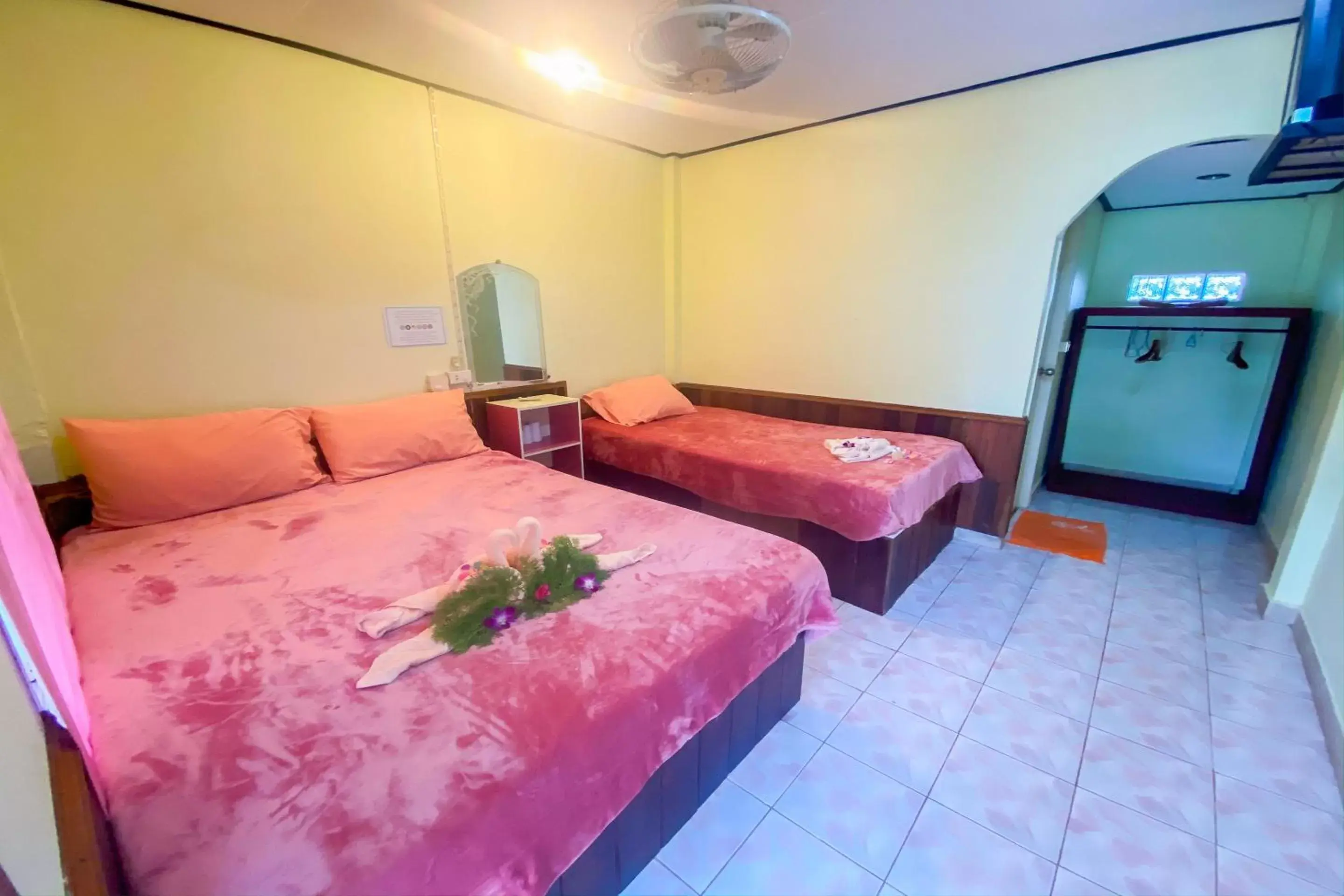 Bed in Koh Kood Far East Resort