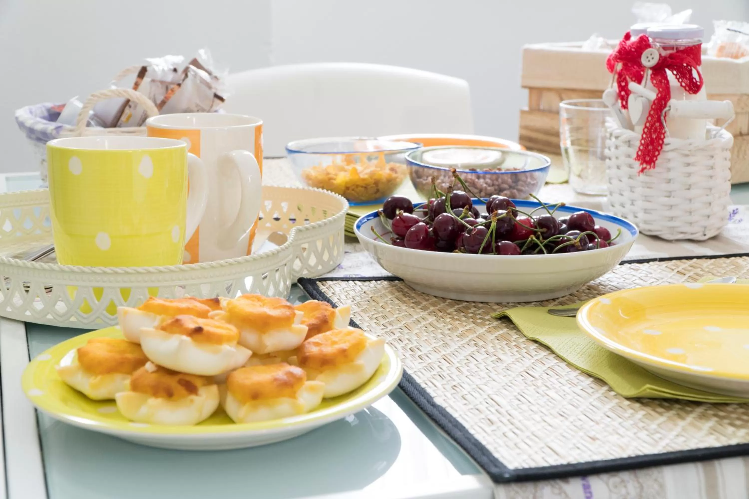 Italian breakfast in Affittacamere Sa Pardula