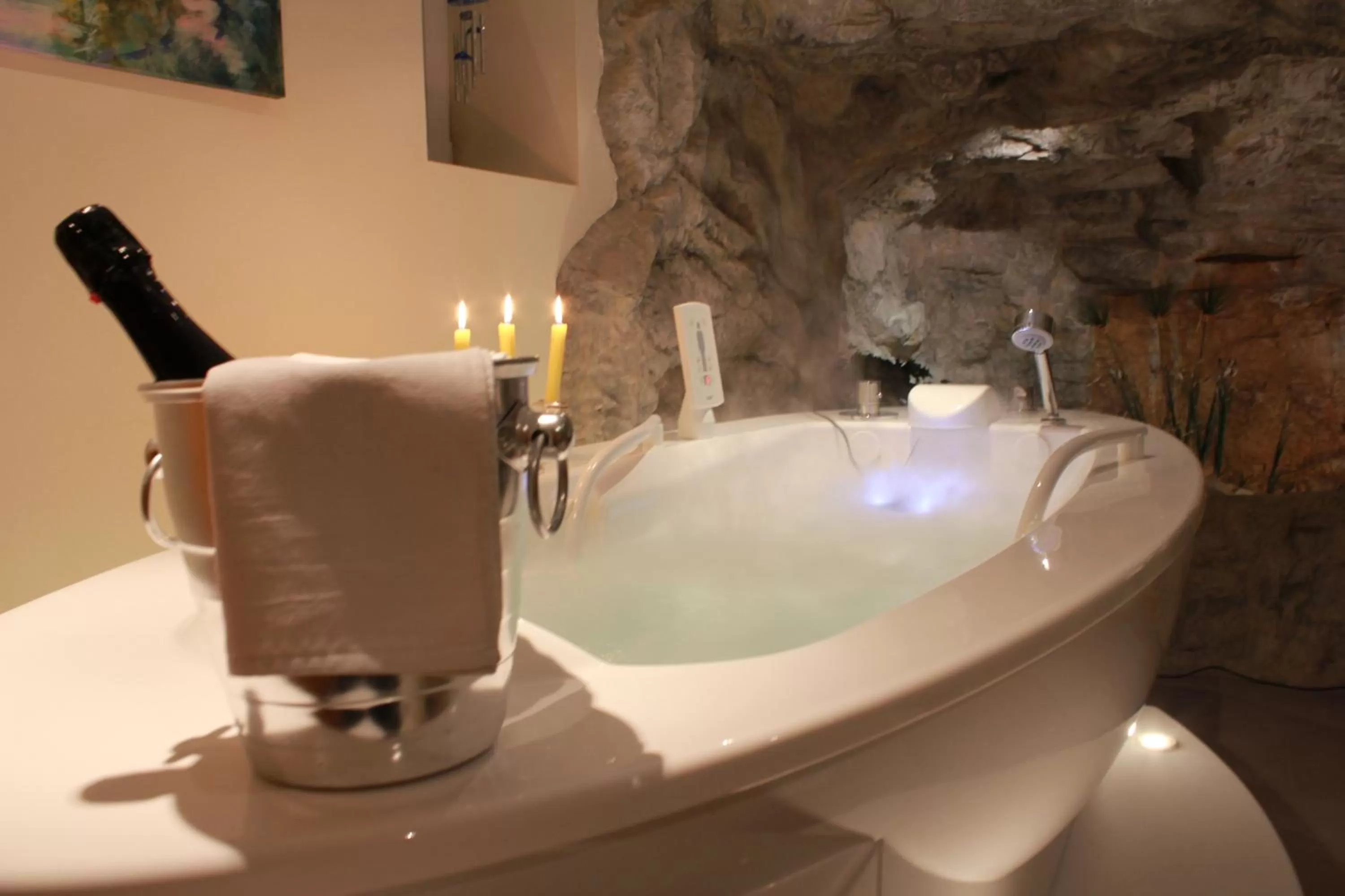 Hot Tub in Hotel-Restaurant Fröhlich