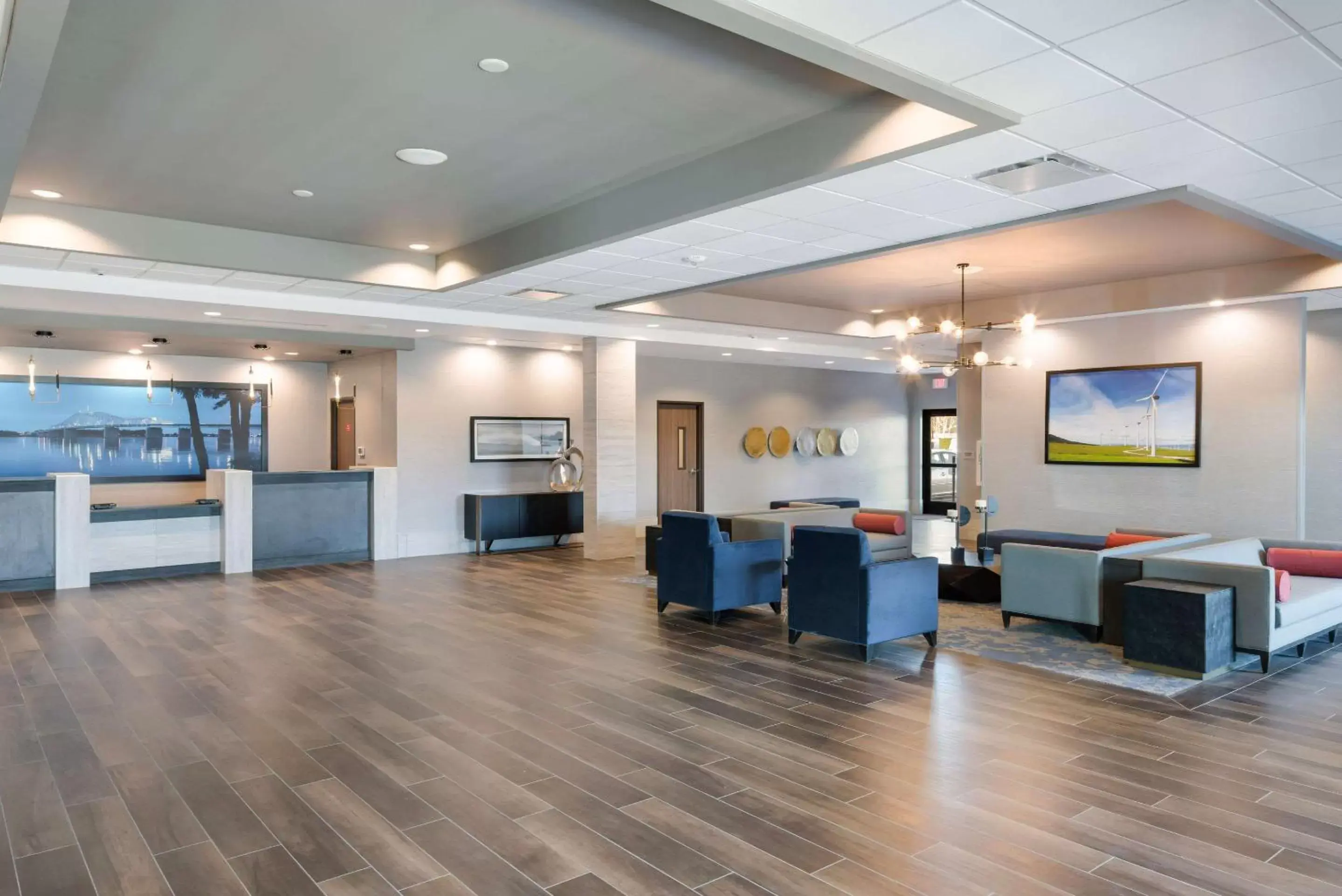 Lobby or reception in Comfort Suites Kennewick at Southridge