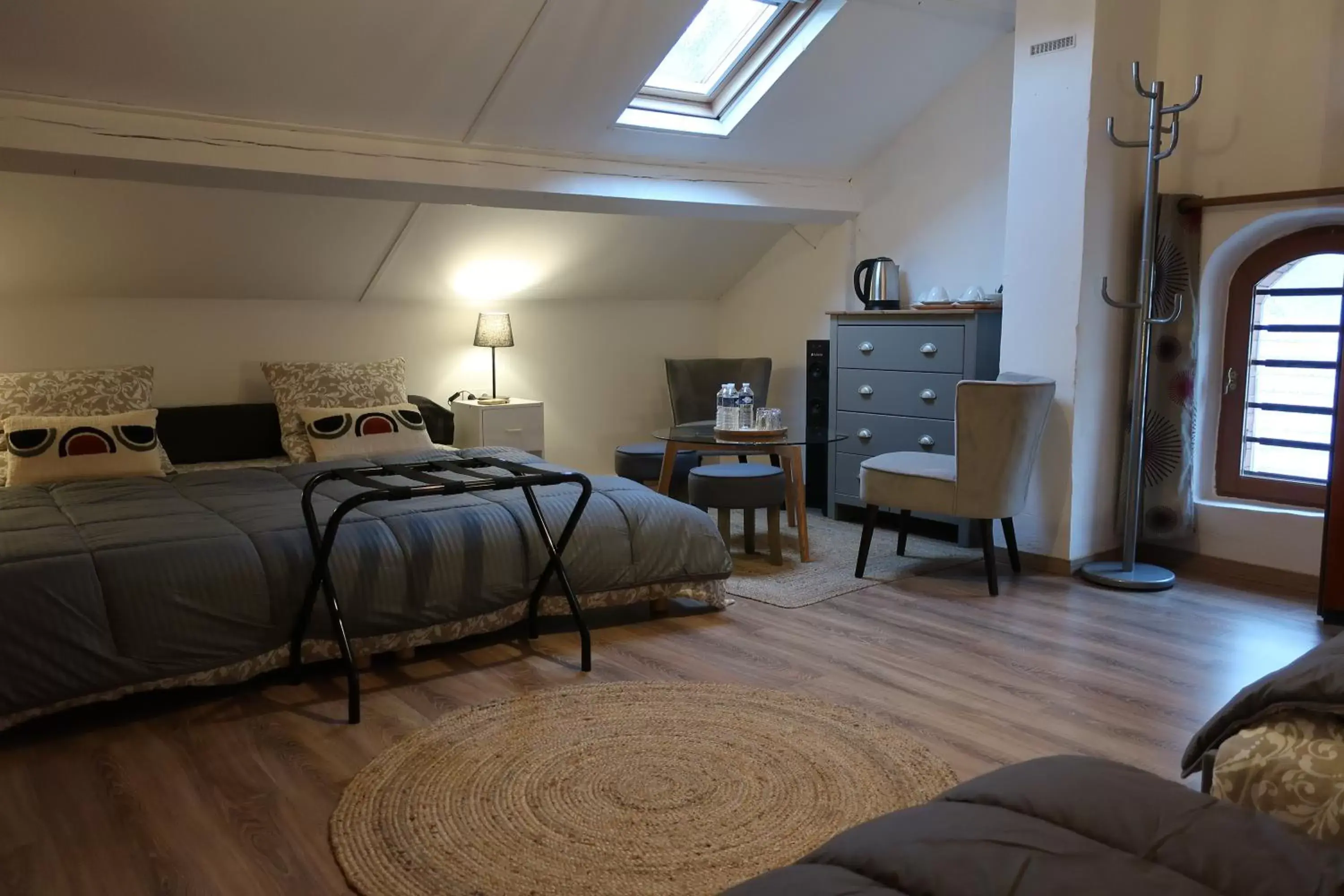 Bedroom in Gîte et chambres d'hôtes le Chêne