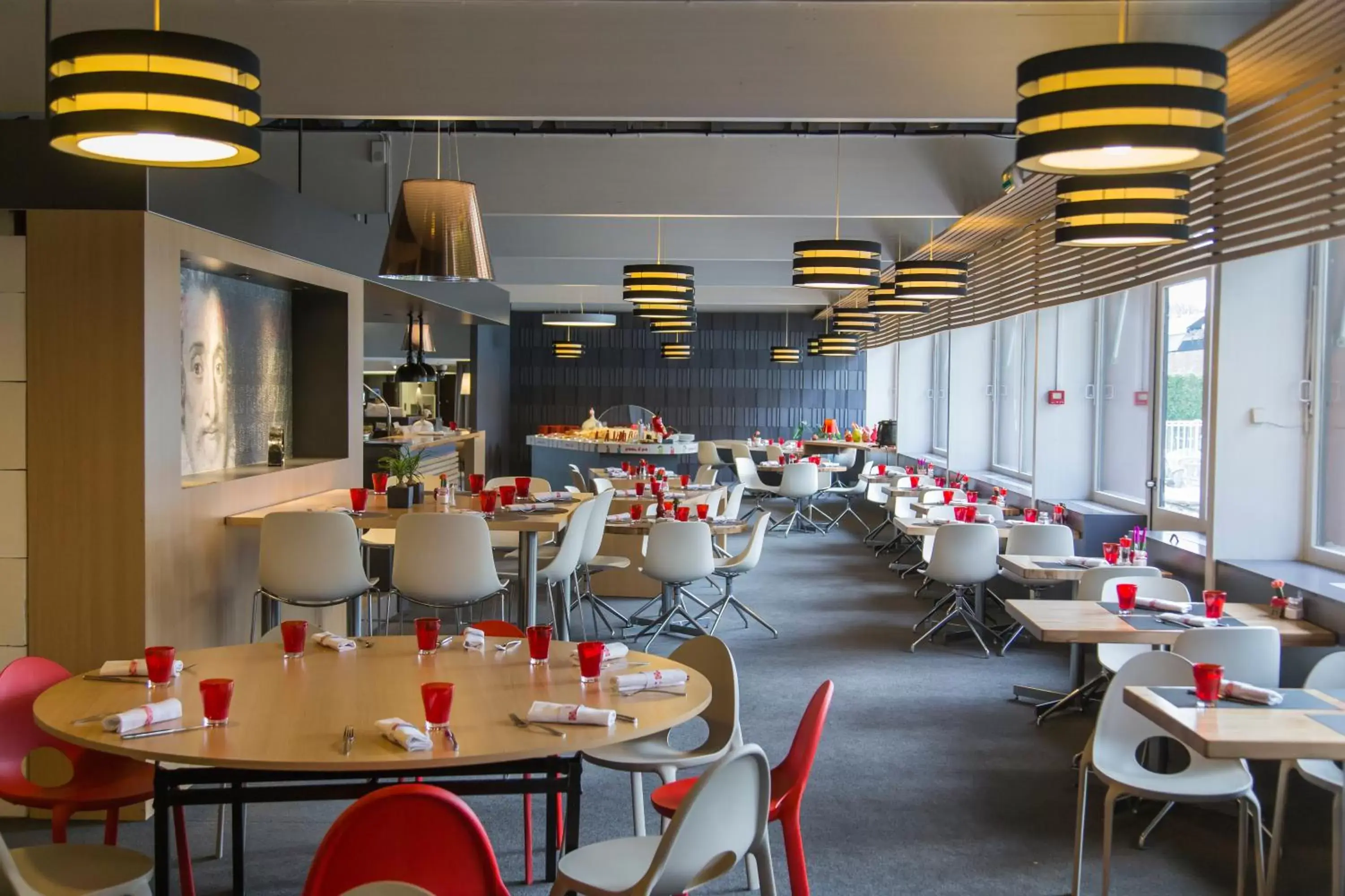 Restaurant/places to eat in Kyriad Montchanin le Creusot Restaurant/places to eat in Kyriad Montchanin le Creusot