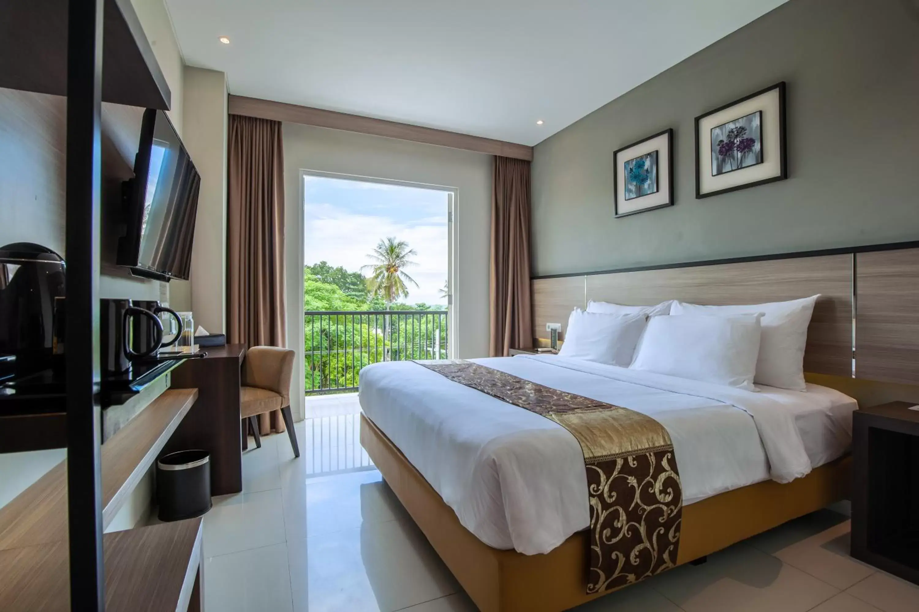 Bed in Montana Premier Senggigi