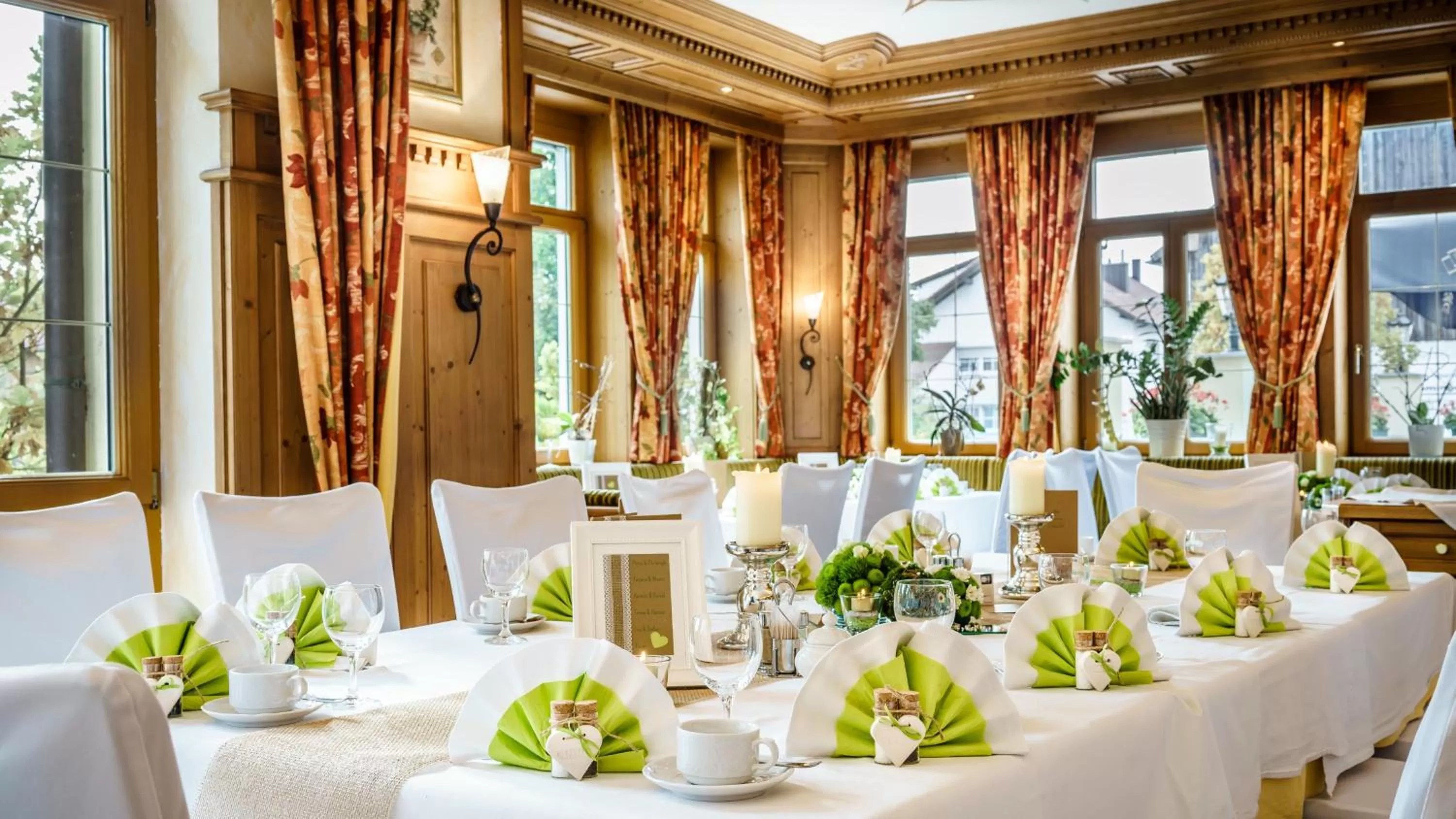 Restaurant/places to eat in Landgasthof Apfelbeck