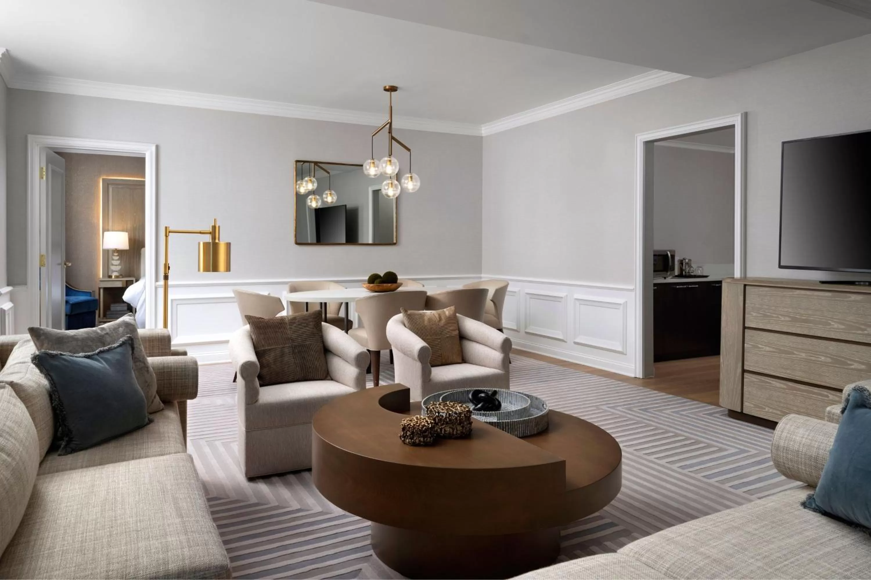 Bedroom in The Westin Philadelphia