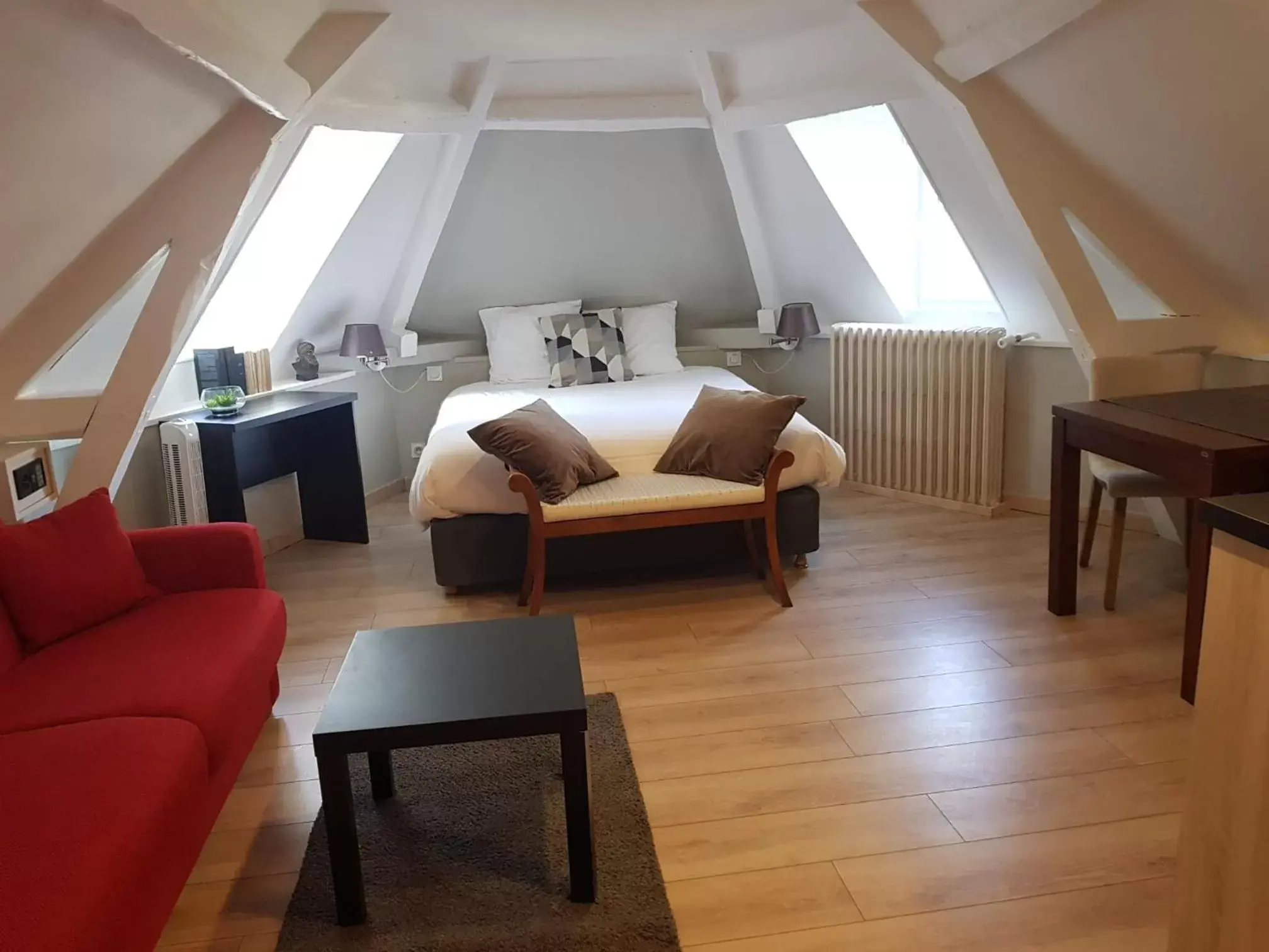 Quadruple Room with Bath in Le Clos des Lodges