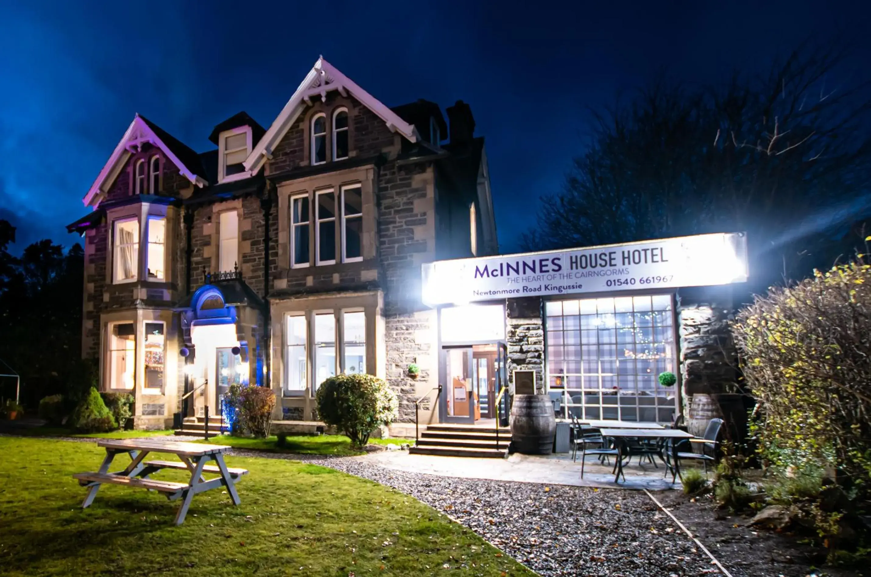 Property Building in McInnes House Hotel