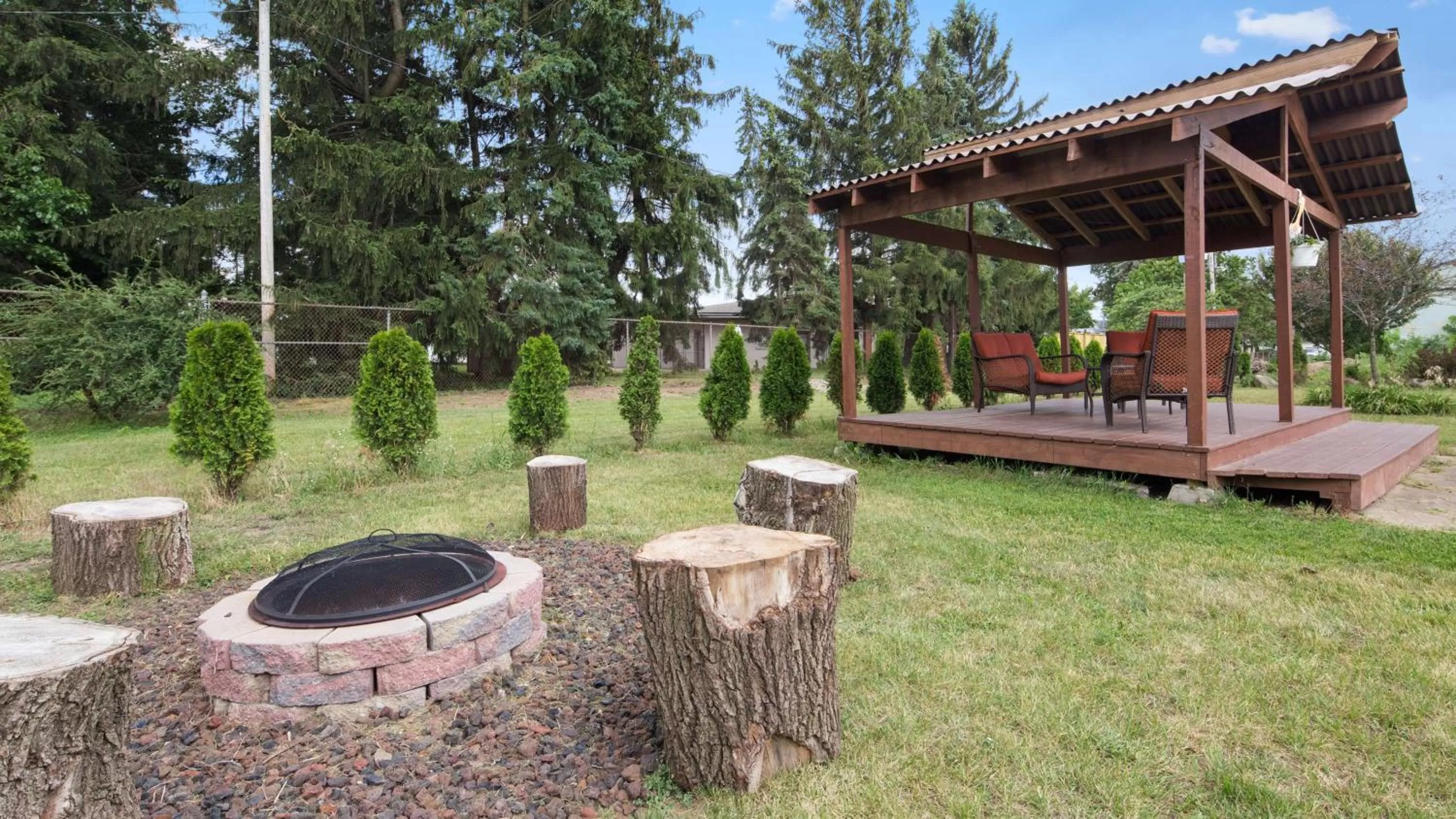 Property building in Best Western Inn