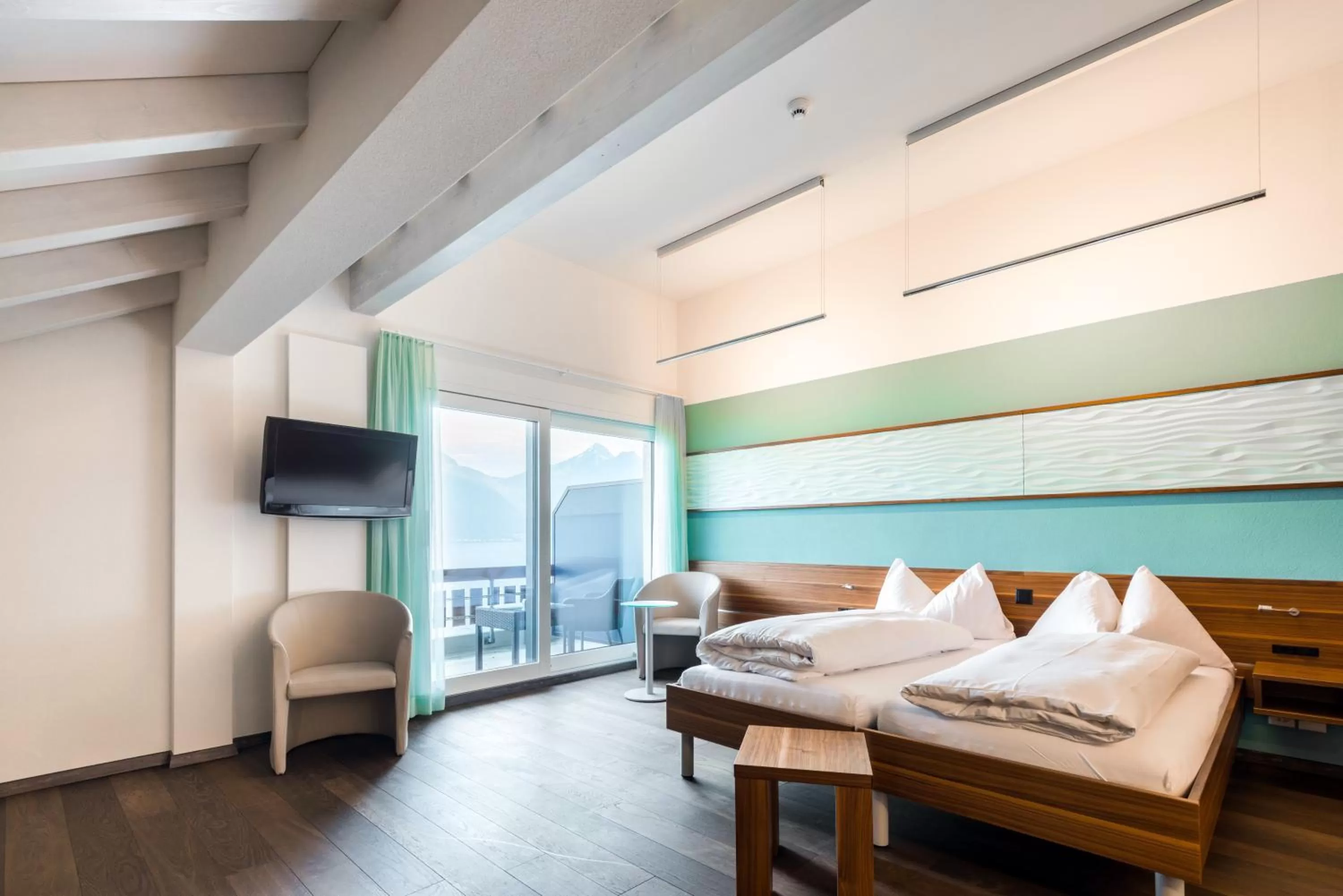 Bed in Hotel Nidwaldnerhof direkt am See