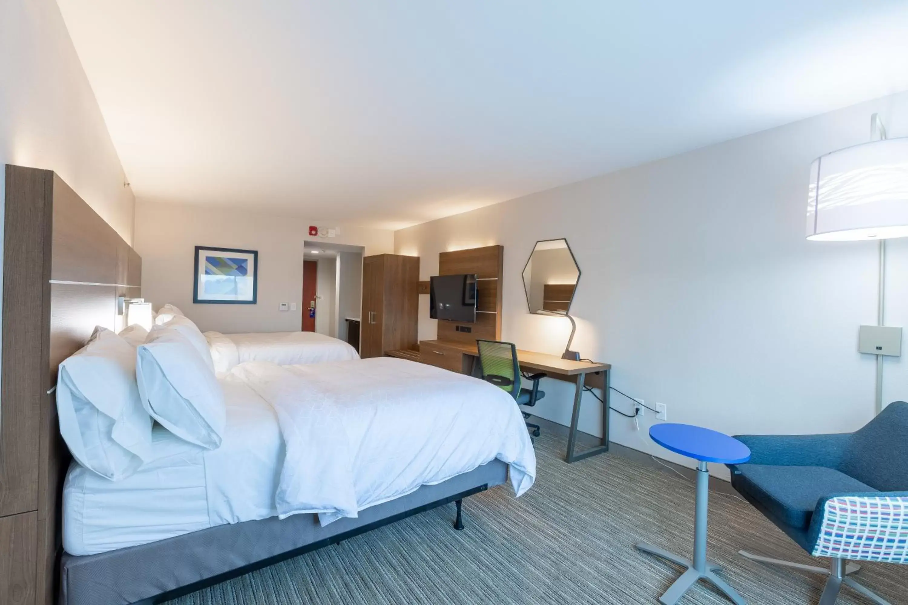Photo of the whole room in Holiday Inn Express & Suites Arlington North – Stadium Area, an IHG Hotel