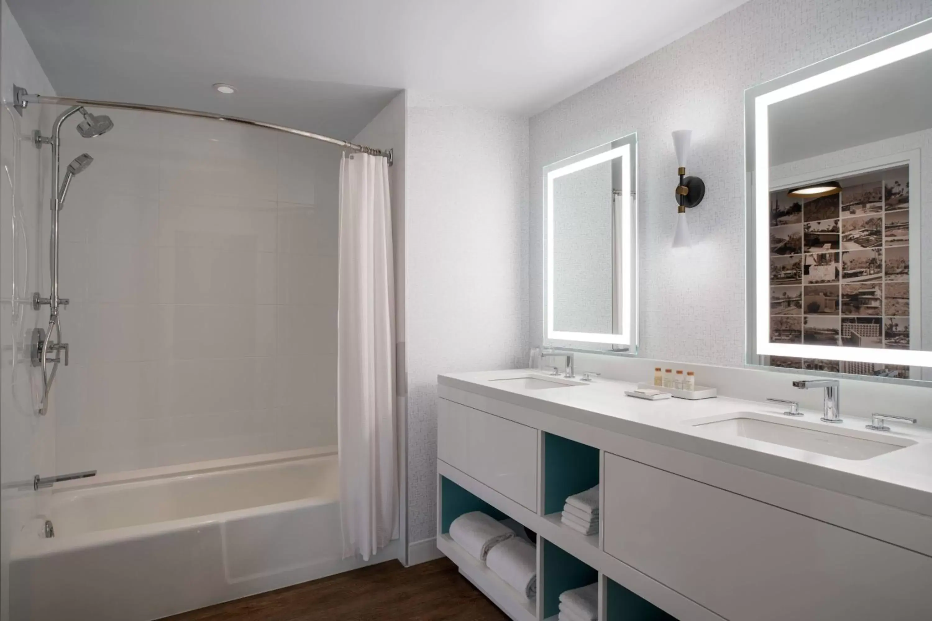 Bathroom in Renaissance Esmeralda Resort & Spa, Indian Wells