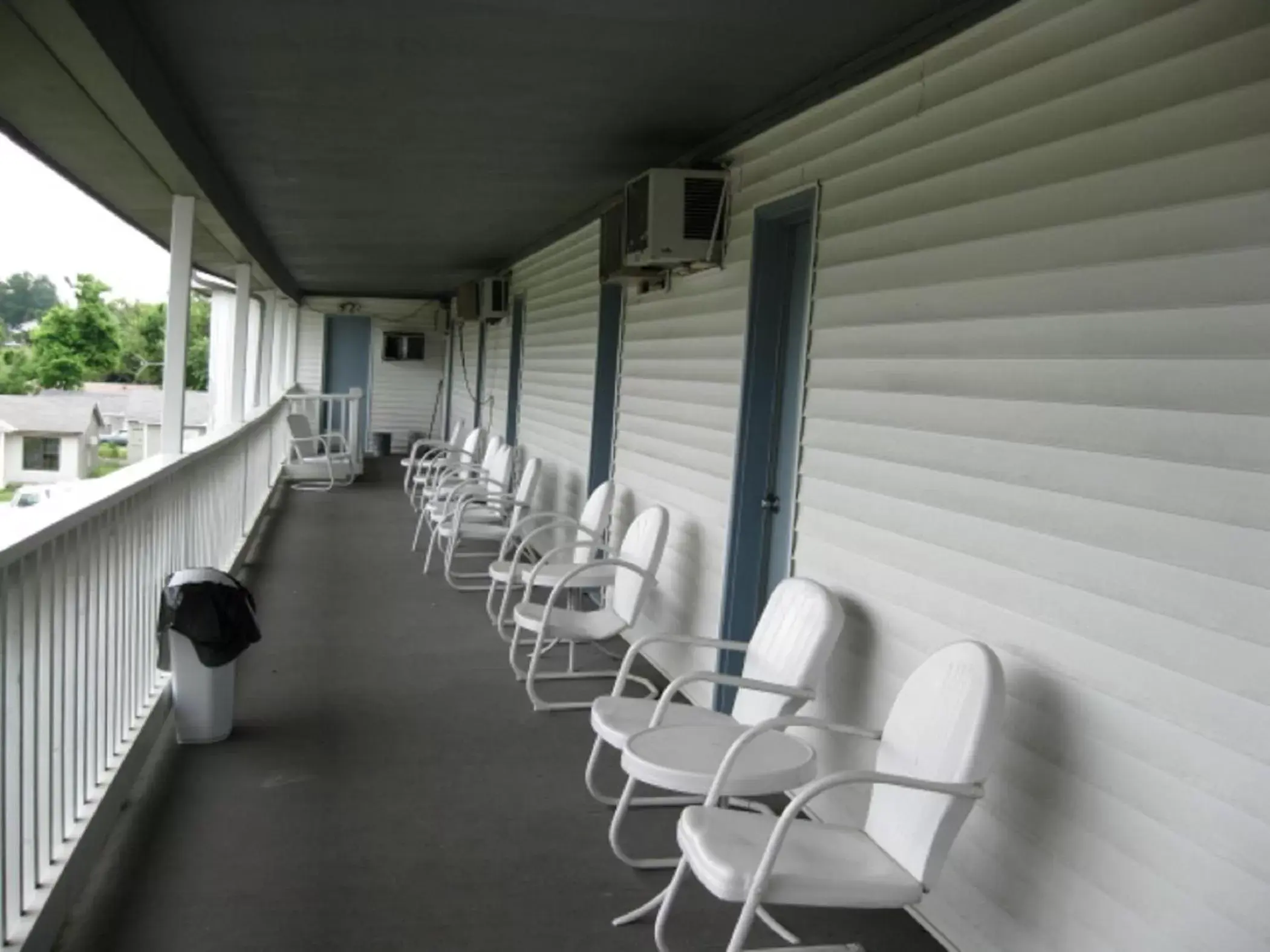 Balcony/Terrace in Twin Lakes Inn