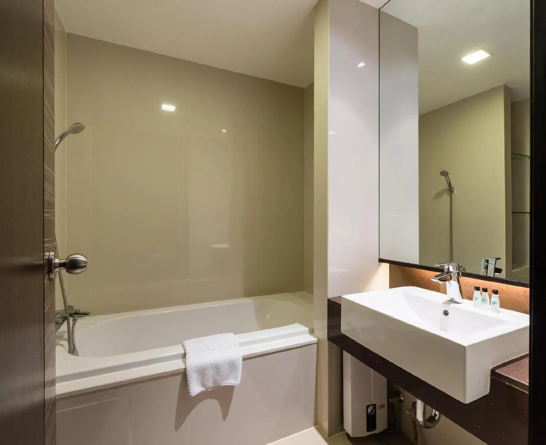 Shower, Bathroom in Jasmine Grande Residence
