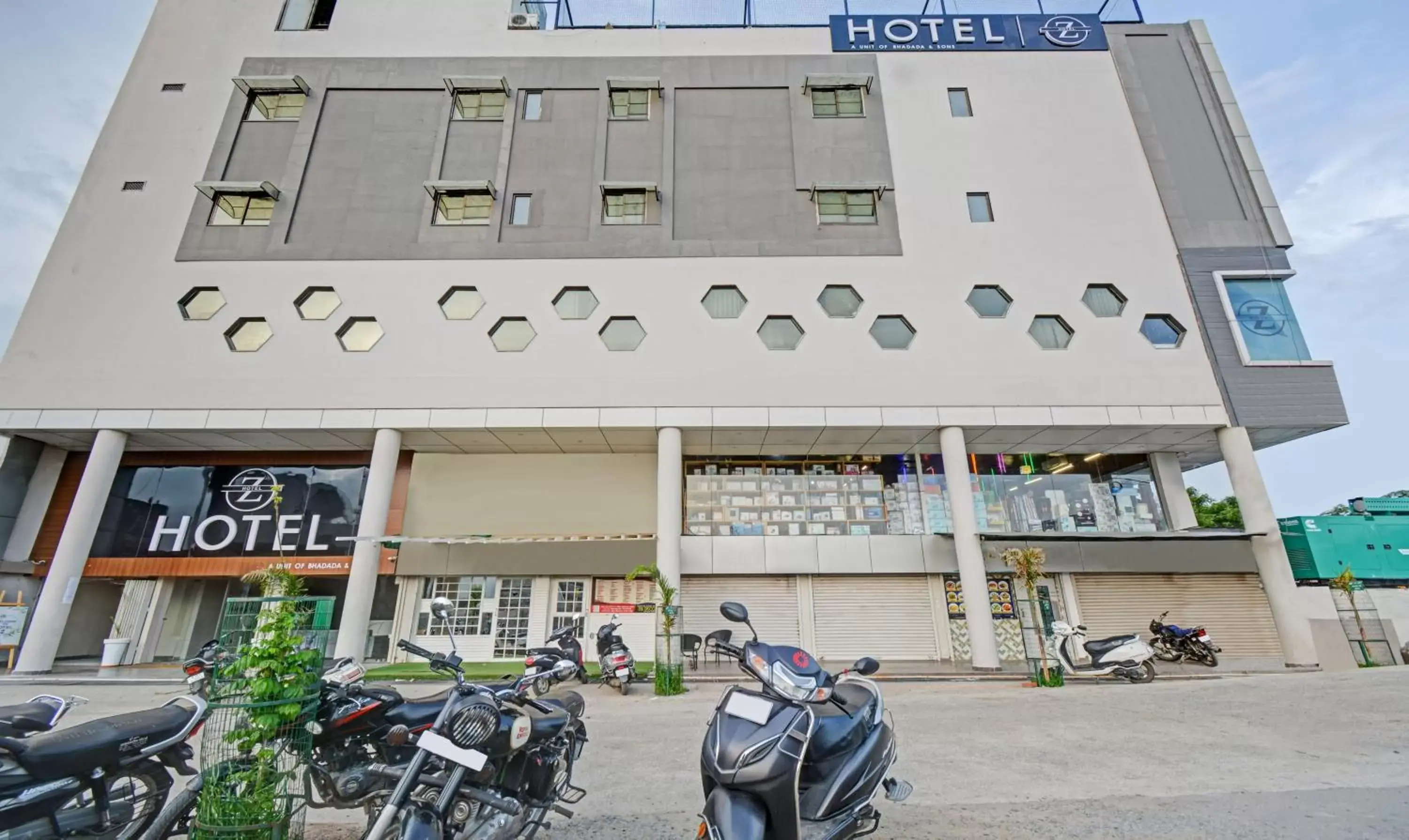 Property building in Treebo Z Property building in Treebo Z