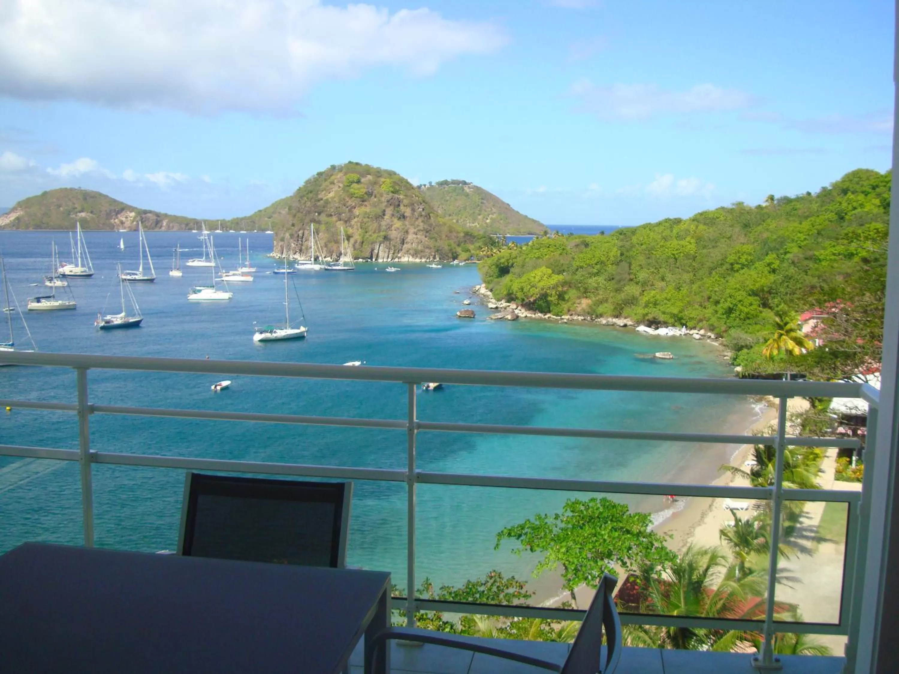 Day in Hôtel Bois Joli