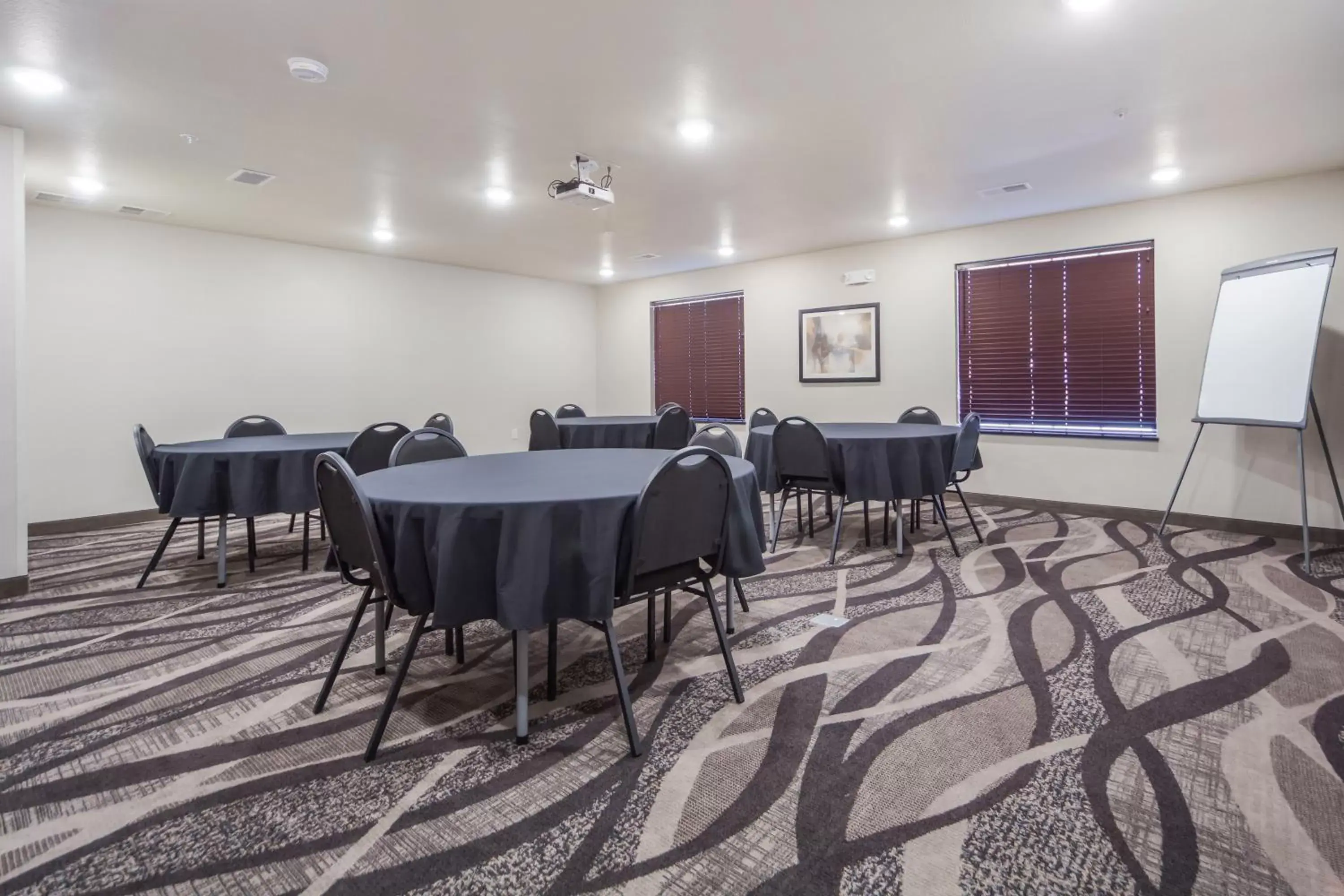 Meeting/conference room in Cobblestone Inn & Suites-Fremont