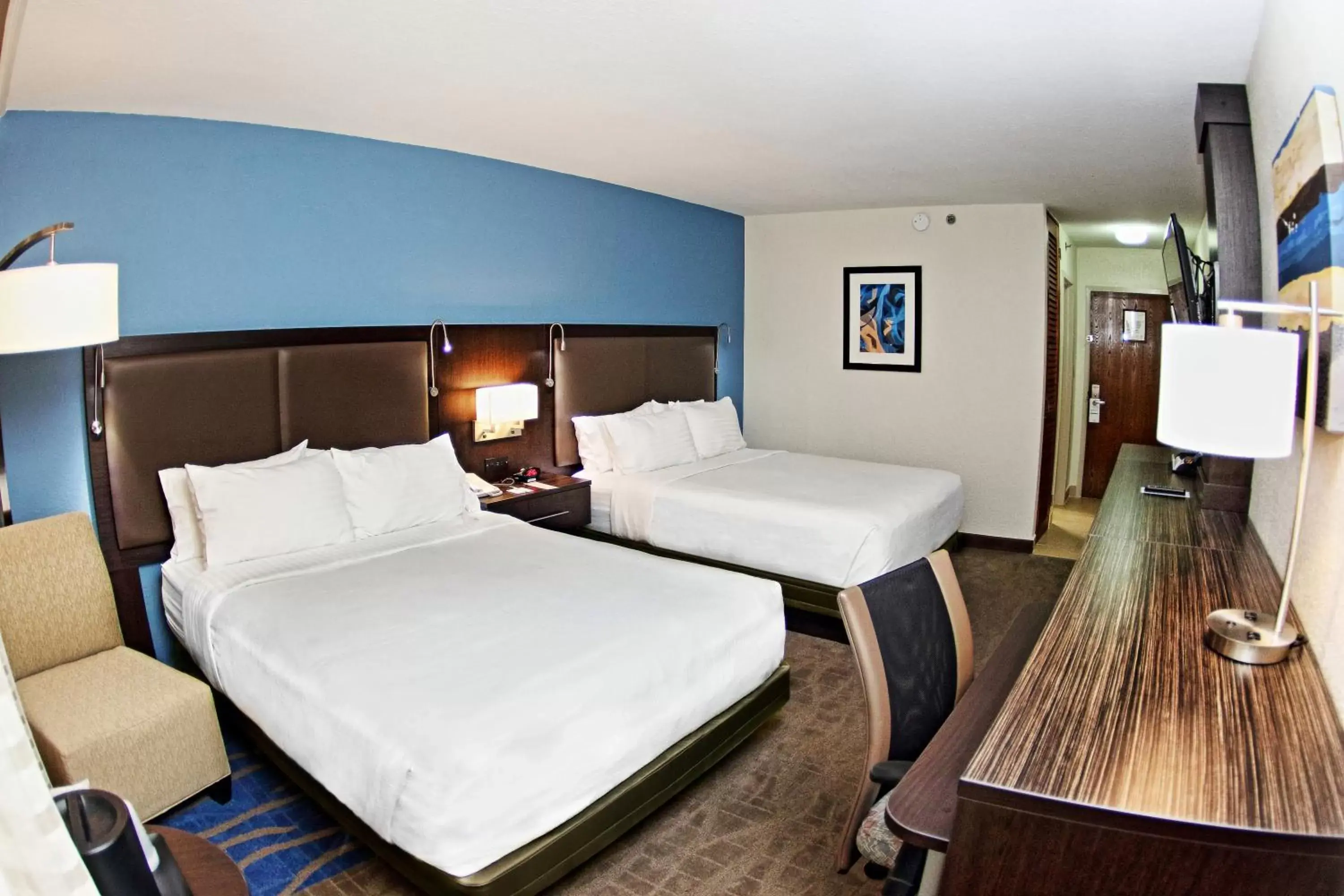 Photo of the whole room, Bed in Holiday Inn Mayaguez & Tropical Casino, an IHG Hotel