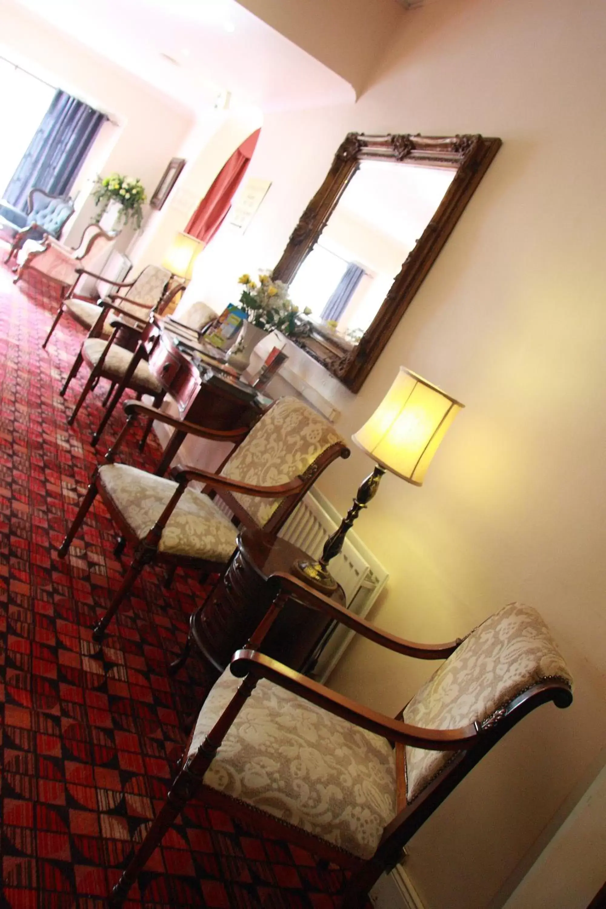 Lobby or reception in Drummond Hotel