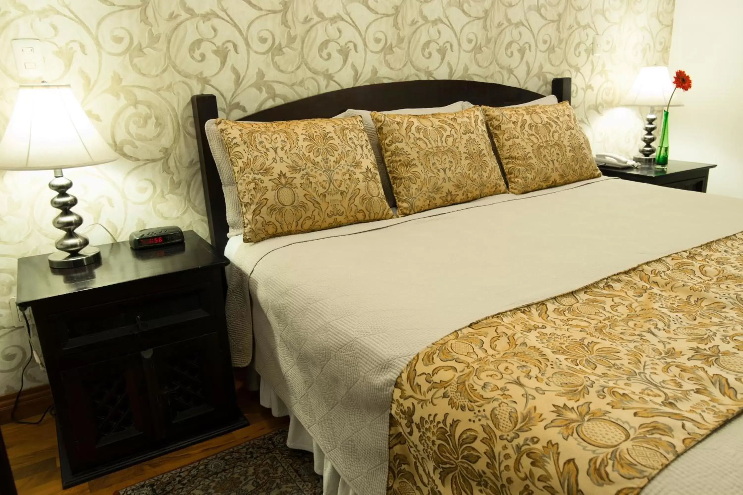 Bed in Hotel Casa Divina Oaxaca