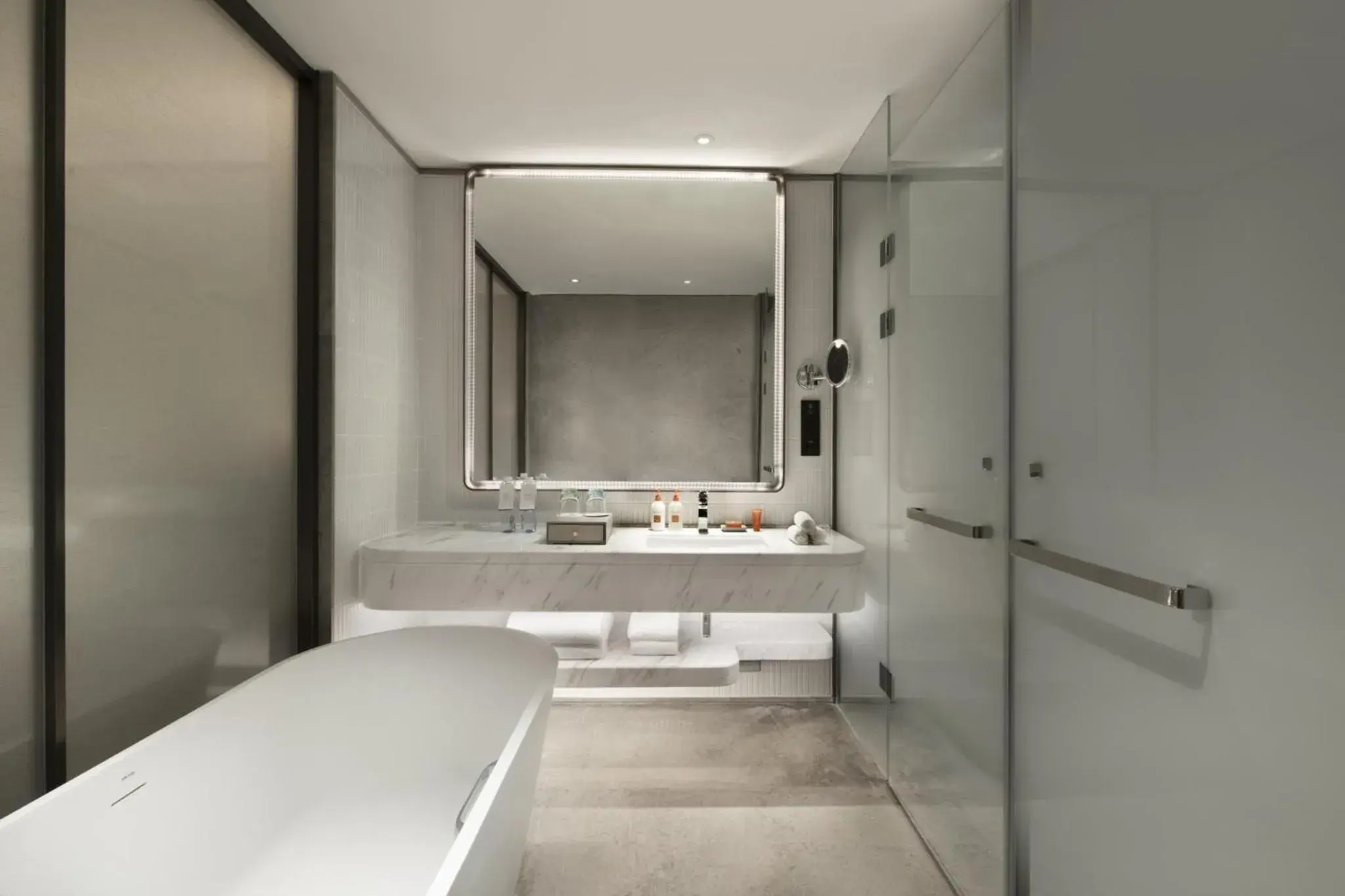 Bathroom in Crowne Plaza Wuhan Optics Valley, an IHG Hotel