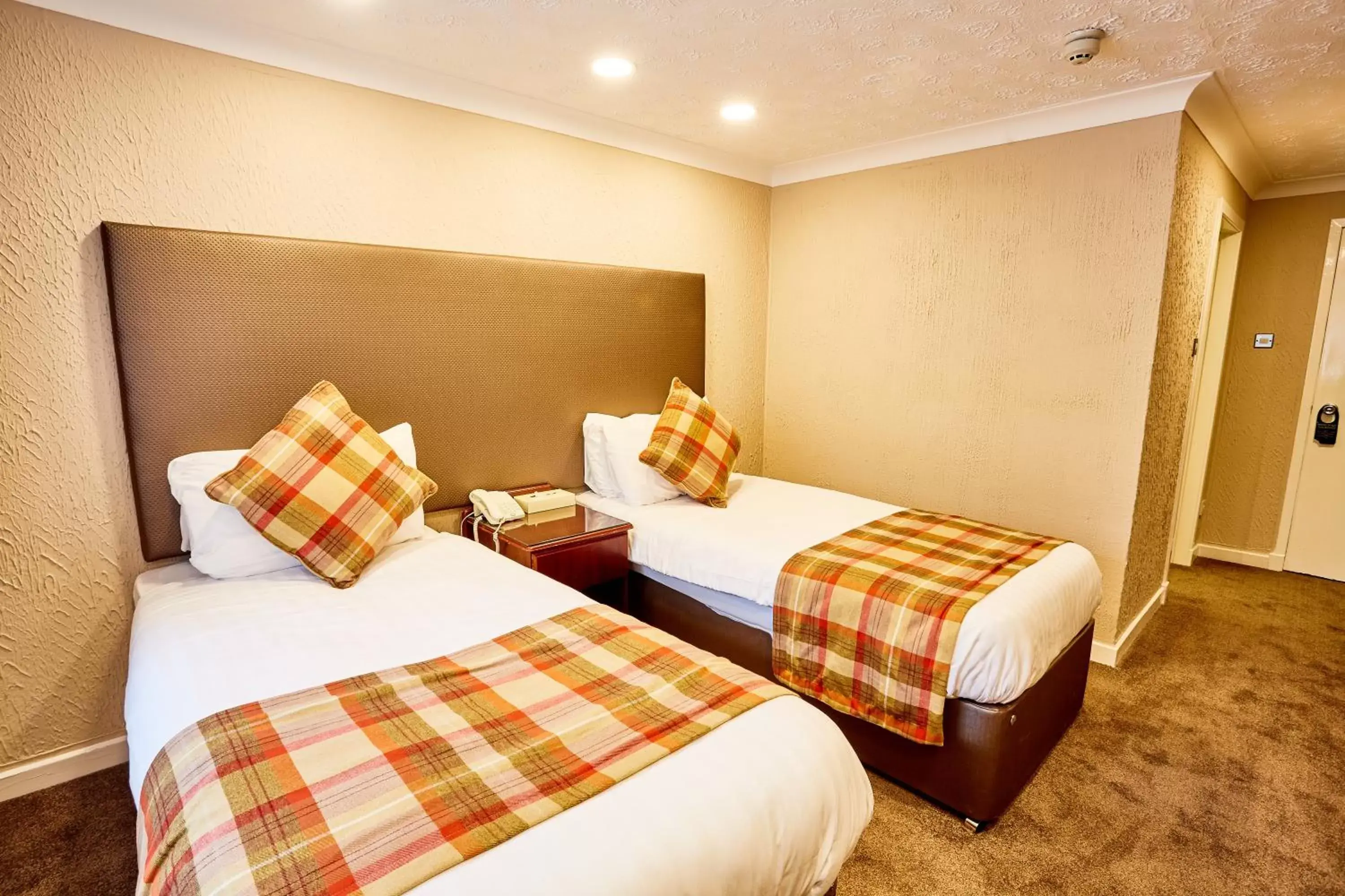 Twin Room in Abbotsford Hotel Twin Room in Abbotsford Hotel