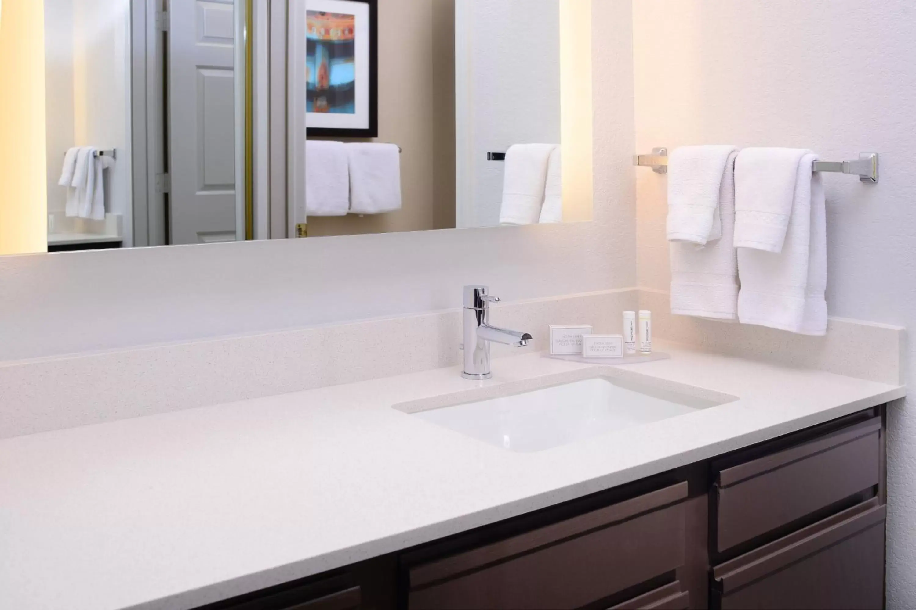 Bathroom in Residence Inn by Marriott Dallas Plano/Legacy