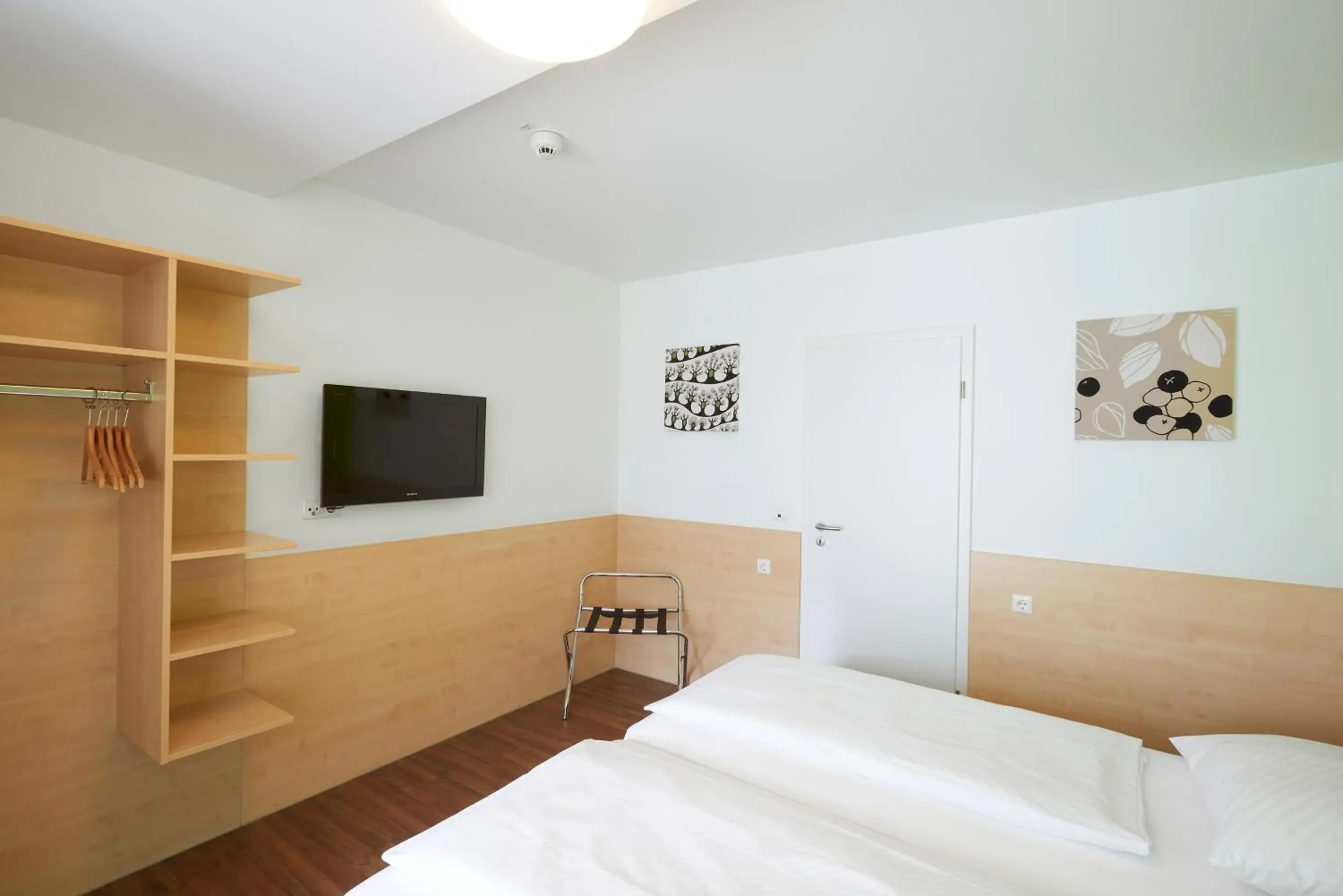 Photo of the whole room, Bed in City Motel Soest