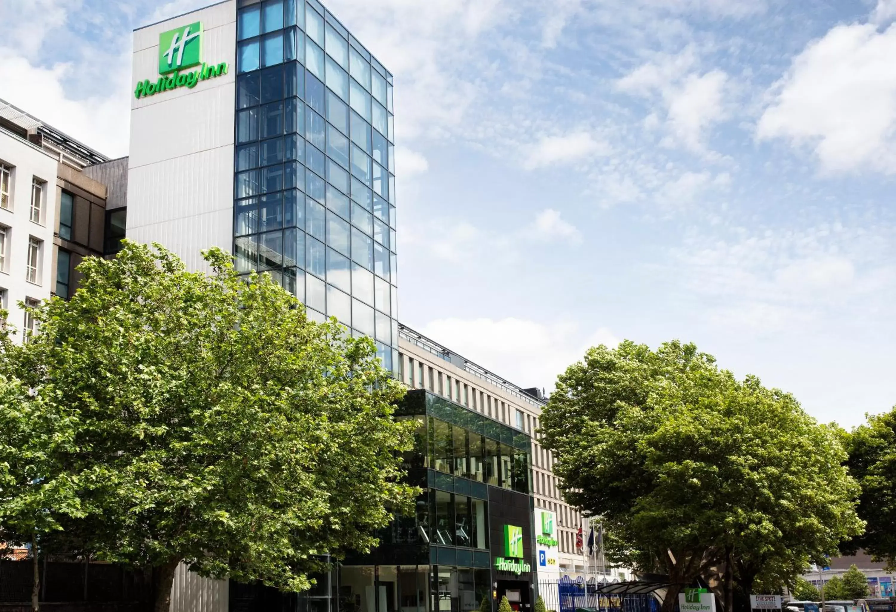 Property Building in Holiday Inn Bristol City Centre, an IHG Hotel