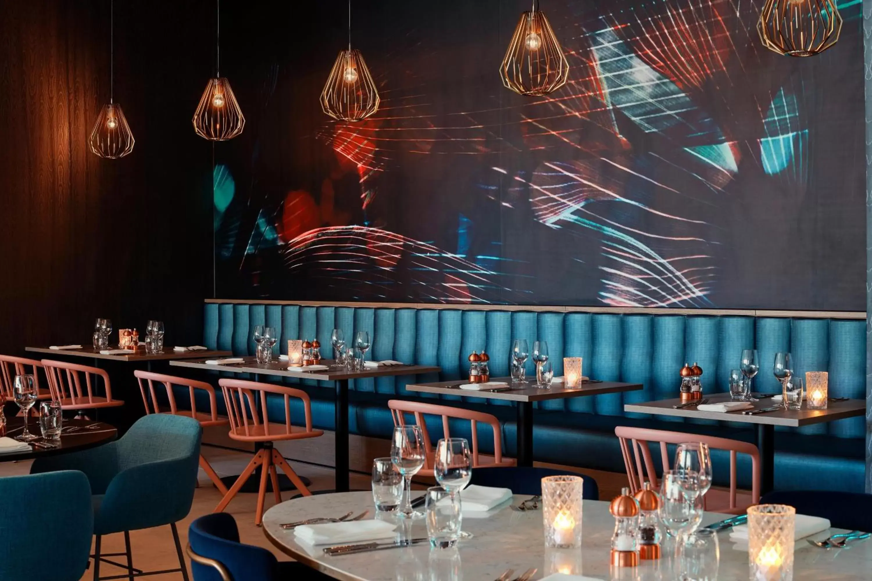 Restaurant/Places to Eat in Aloft Birmingham Eastside