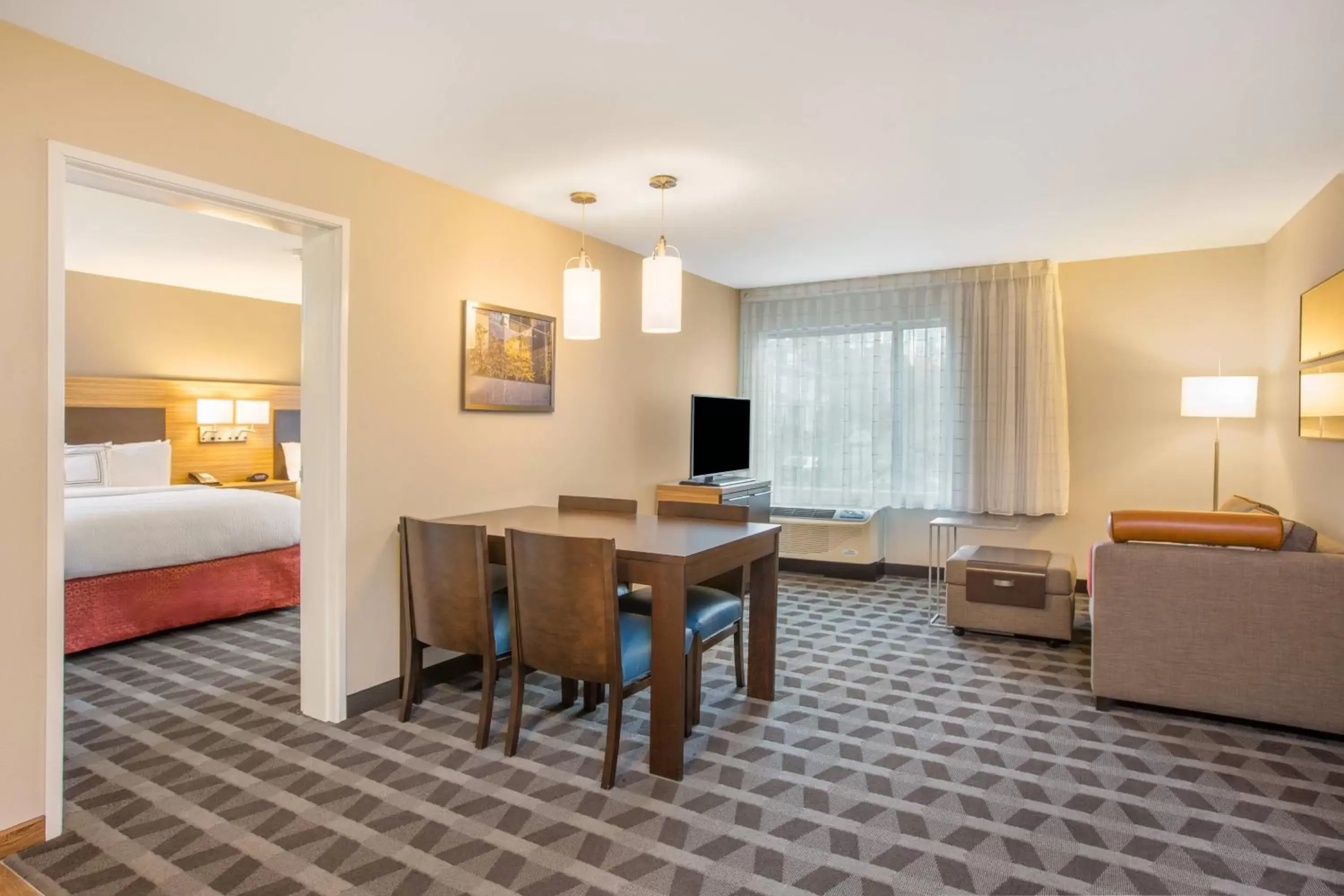 Bedroom in TownePlace Suites by Marriott Olympia