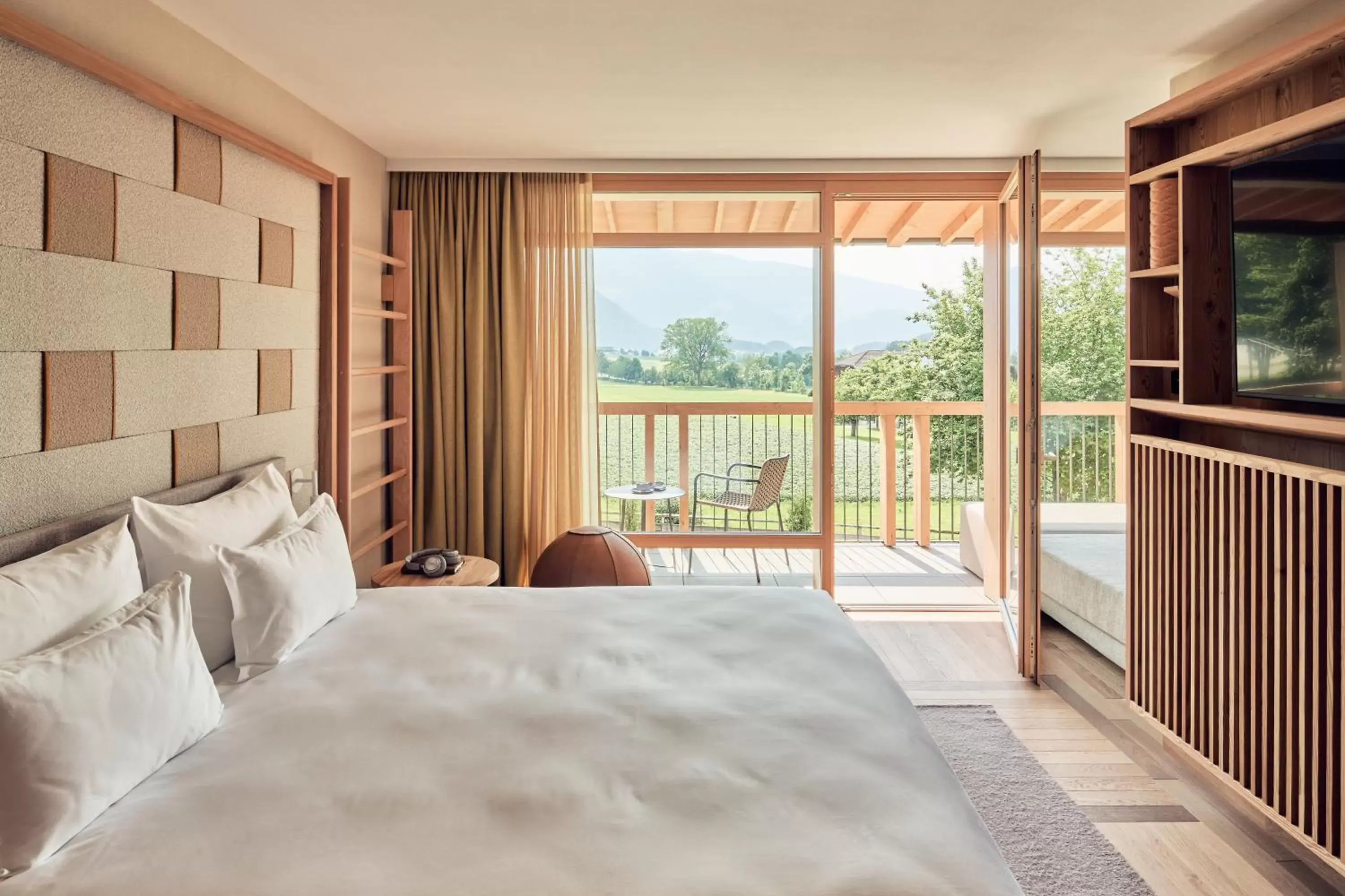 Bed in Falkensteiner Hotel Kronplatz - The Leading Hotels of the World